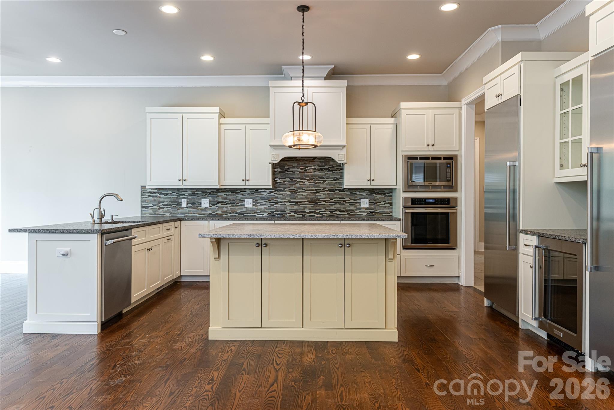 5 Cleftridge Court — Asheville