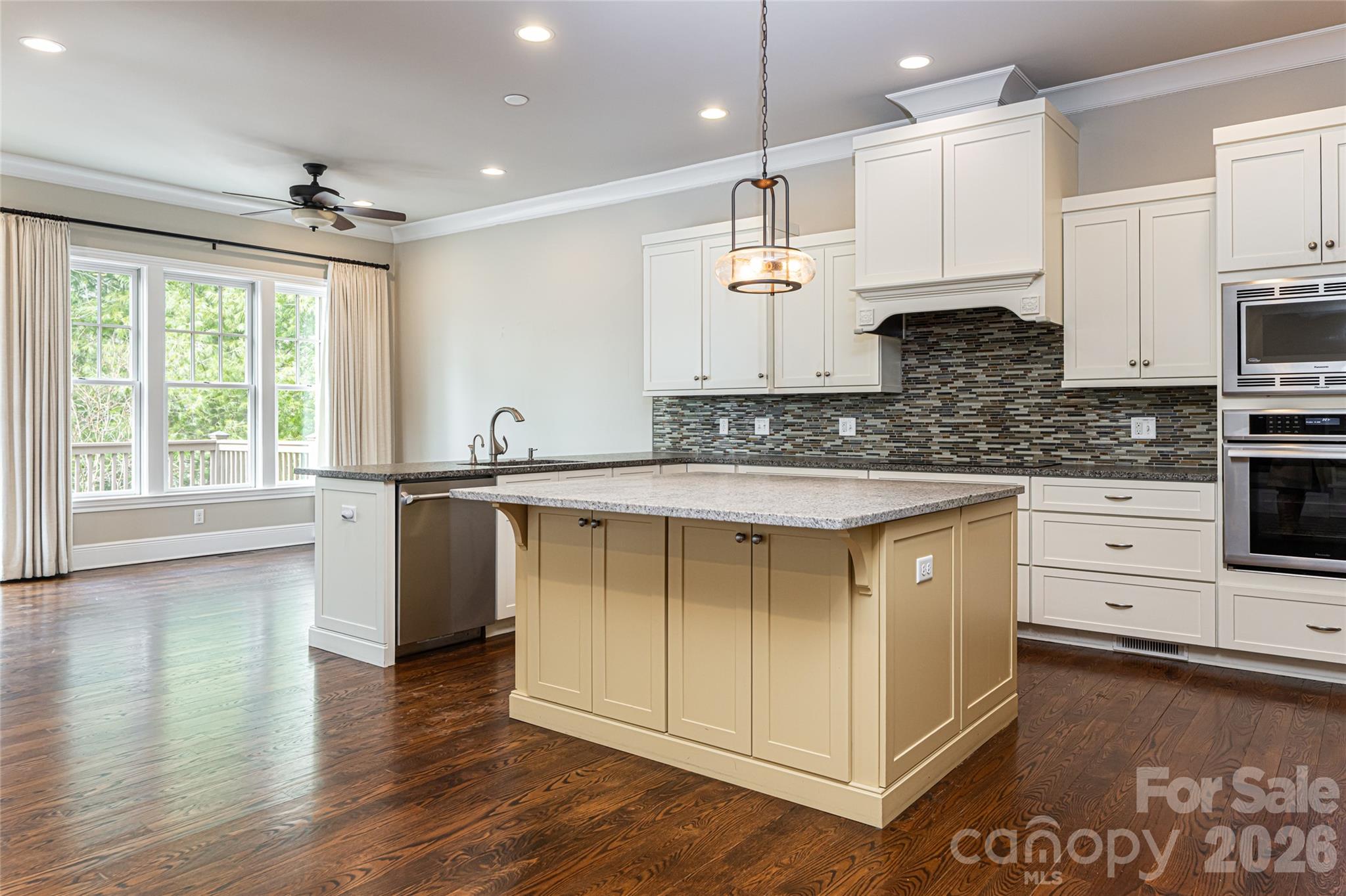 5 Cleftridge Court — Asheville