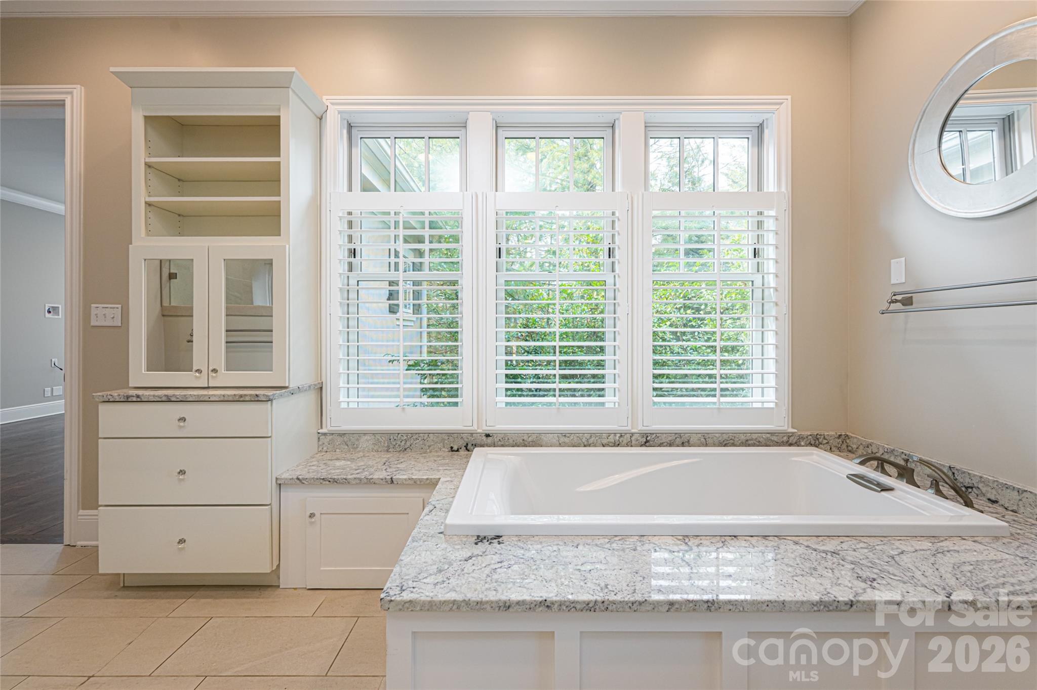 5 Cleftridge Court — Asheville
