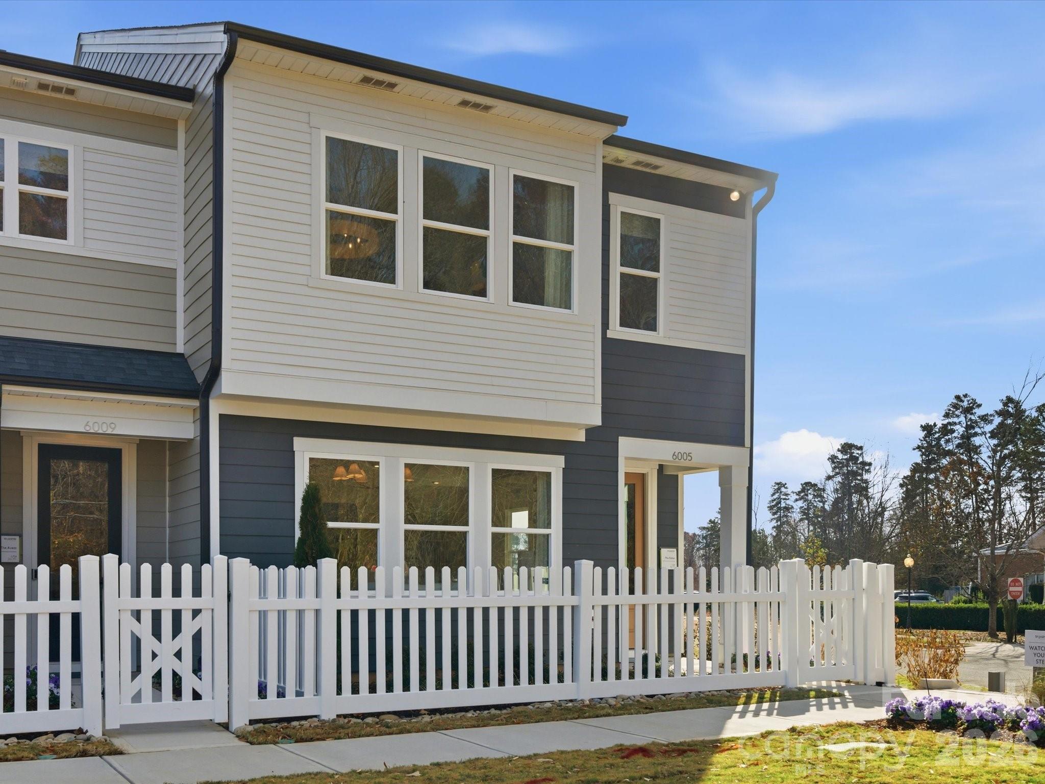 7141 Archimedes Lane — Charlotte