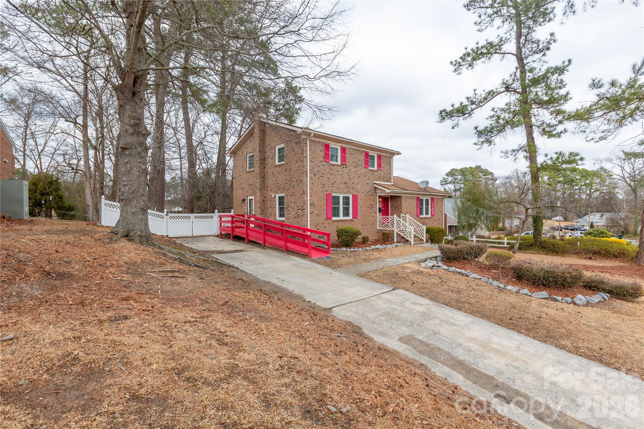 611 Park Avenue — Roanoke Rapids