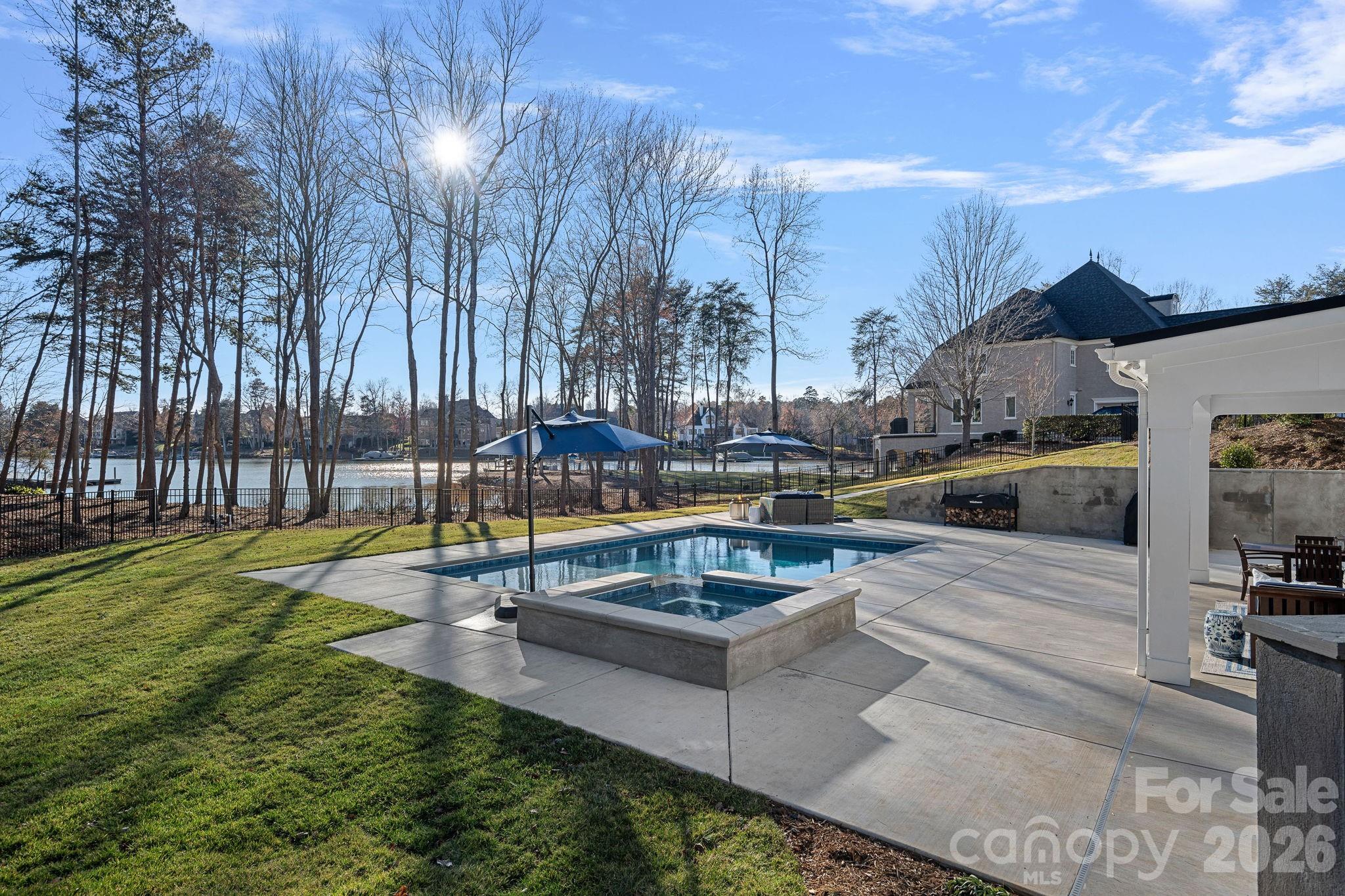 111 Kent Court — Mooresville