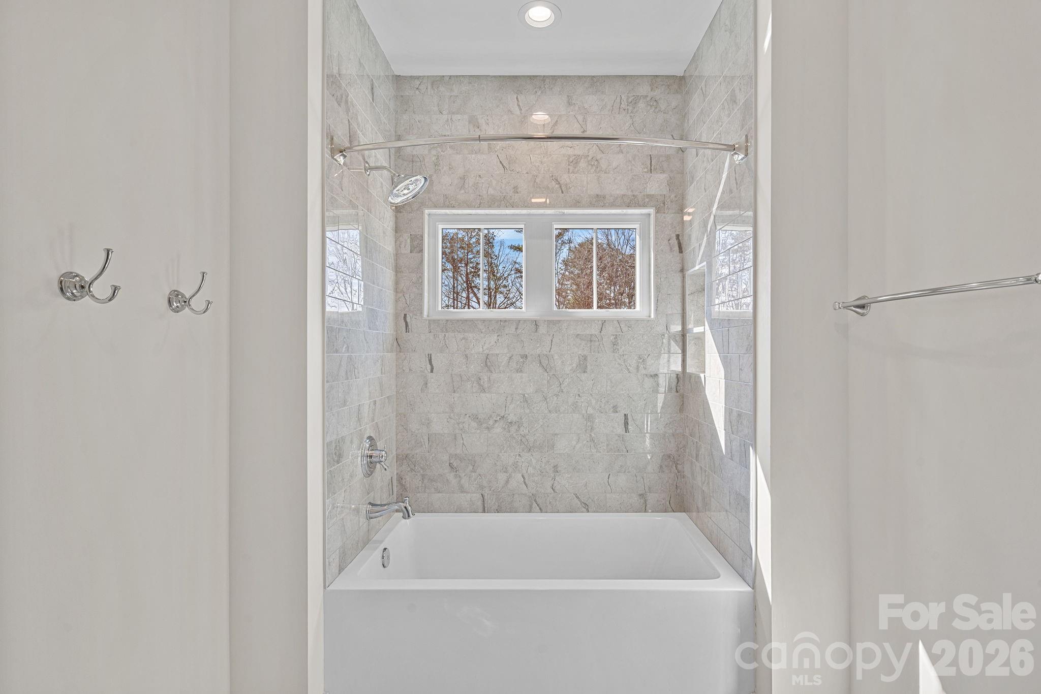 111 Kent Court — Mooresville