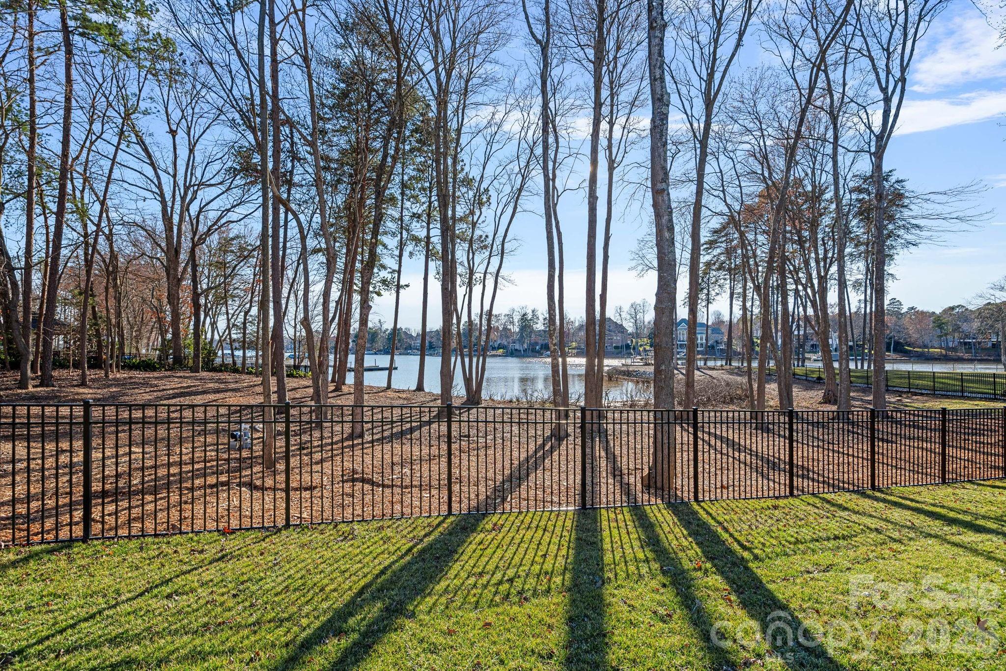 111 Kent Court — Mooresville