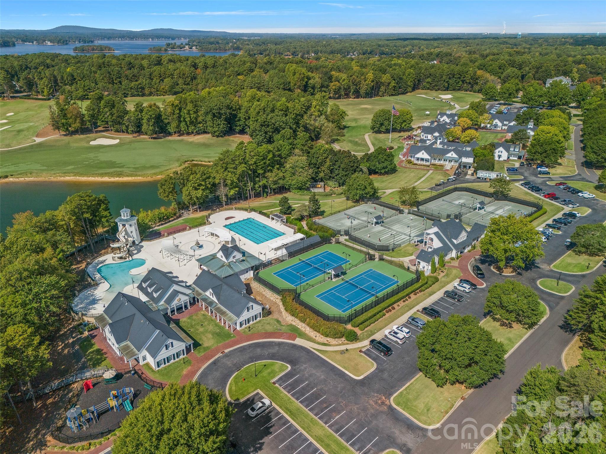 111 Kent Court — Mooresville