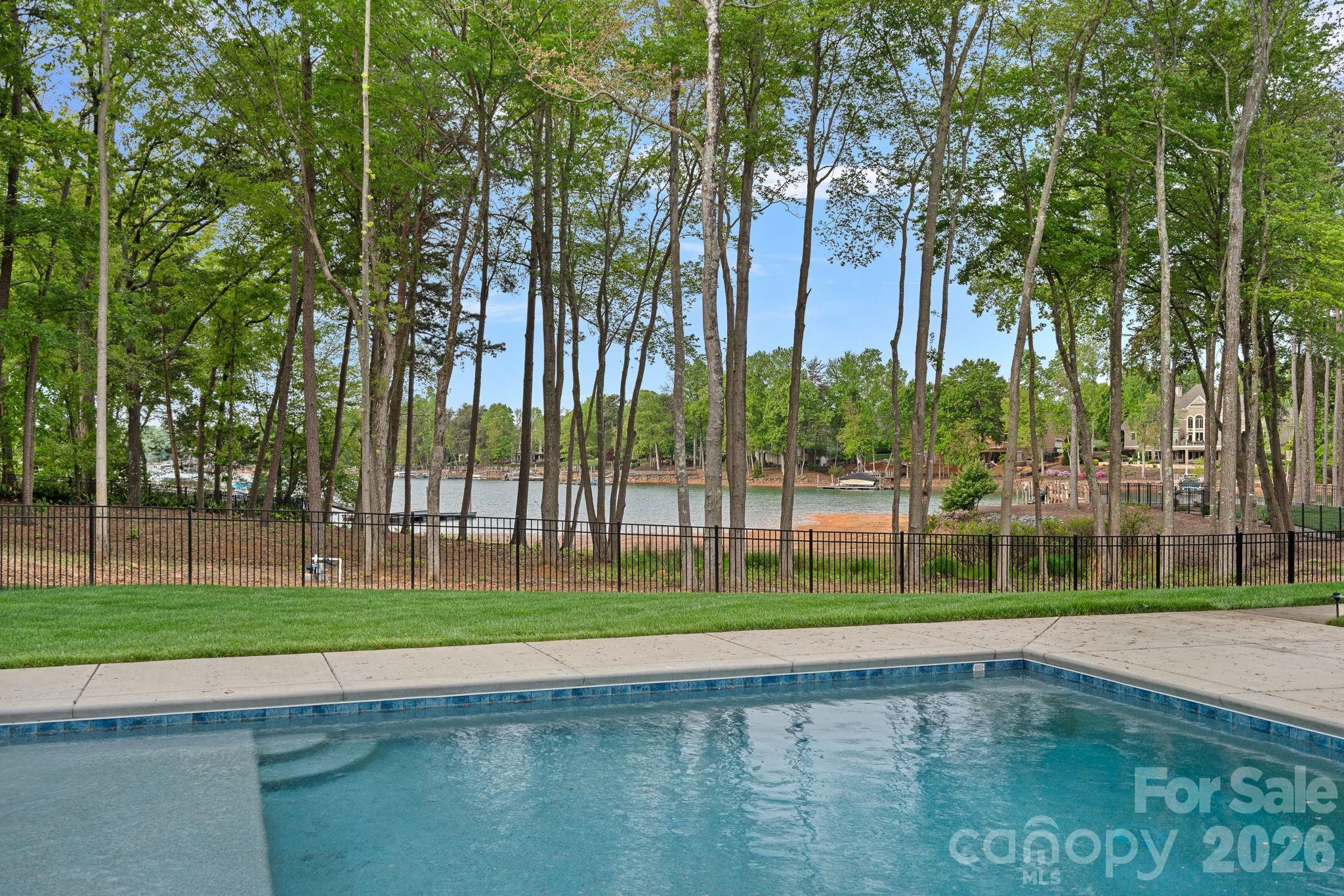 111 Kent Court — Mooresville