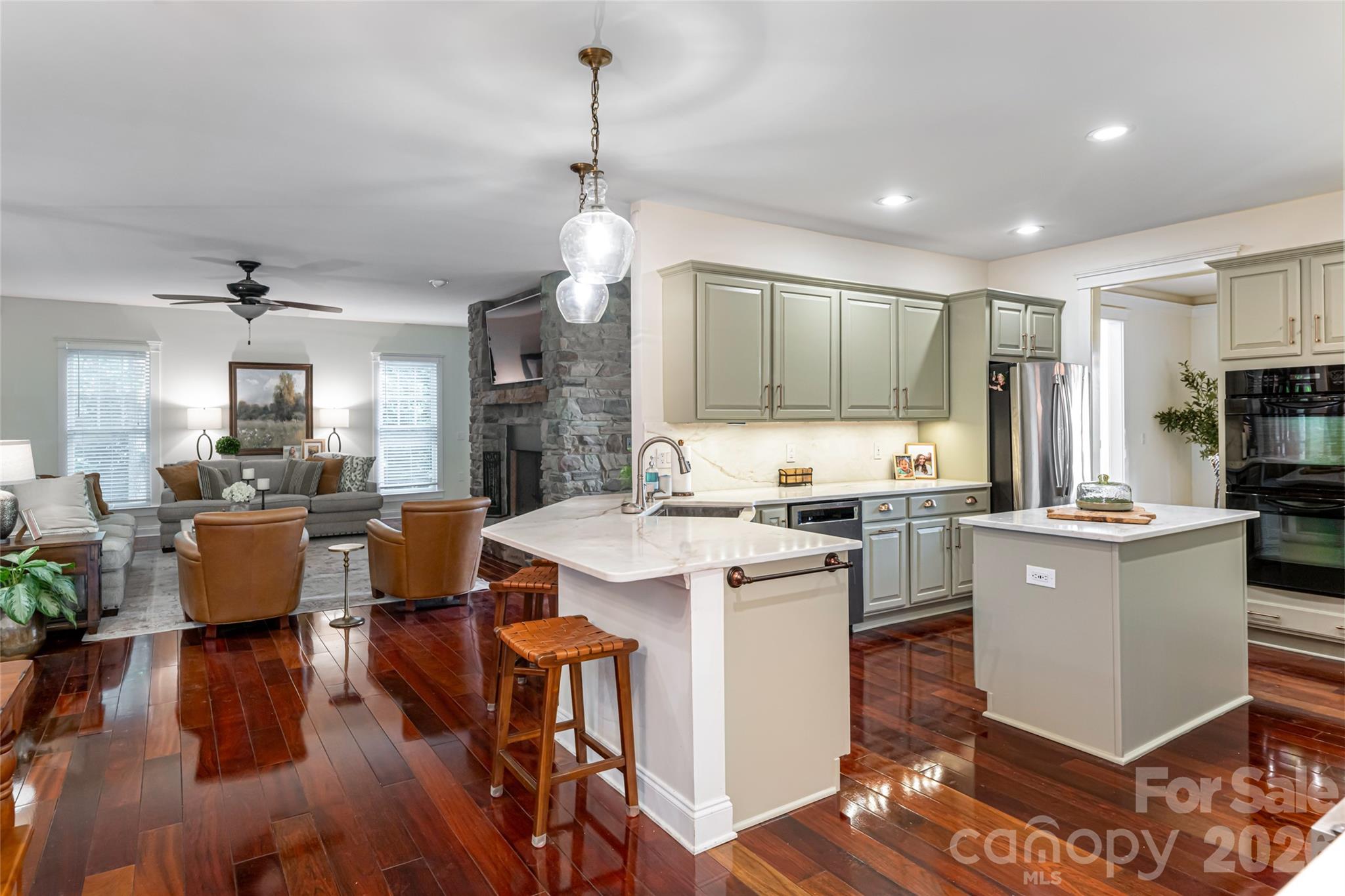 22 Rosebay Lane — Asheville