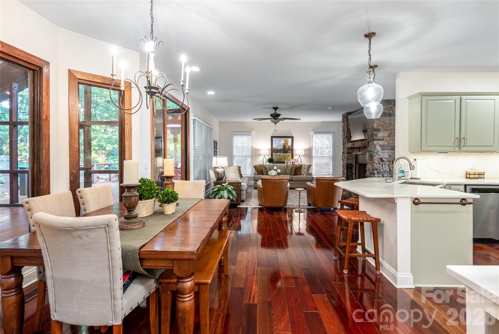 22 Rosebay Lane — Asheville