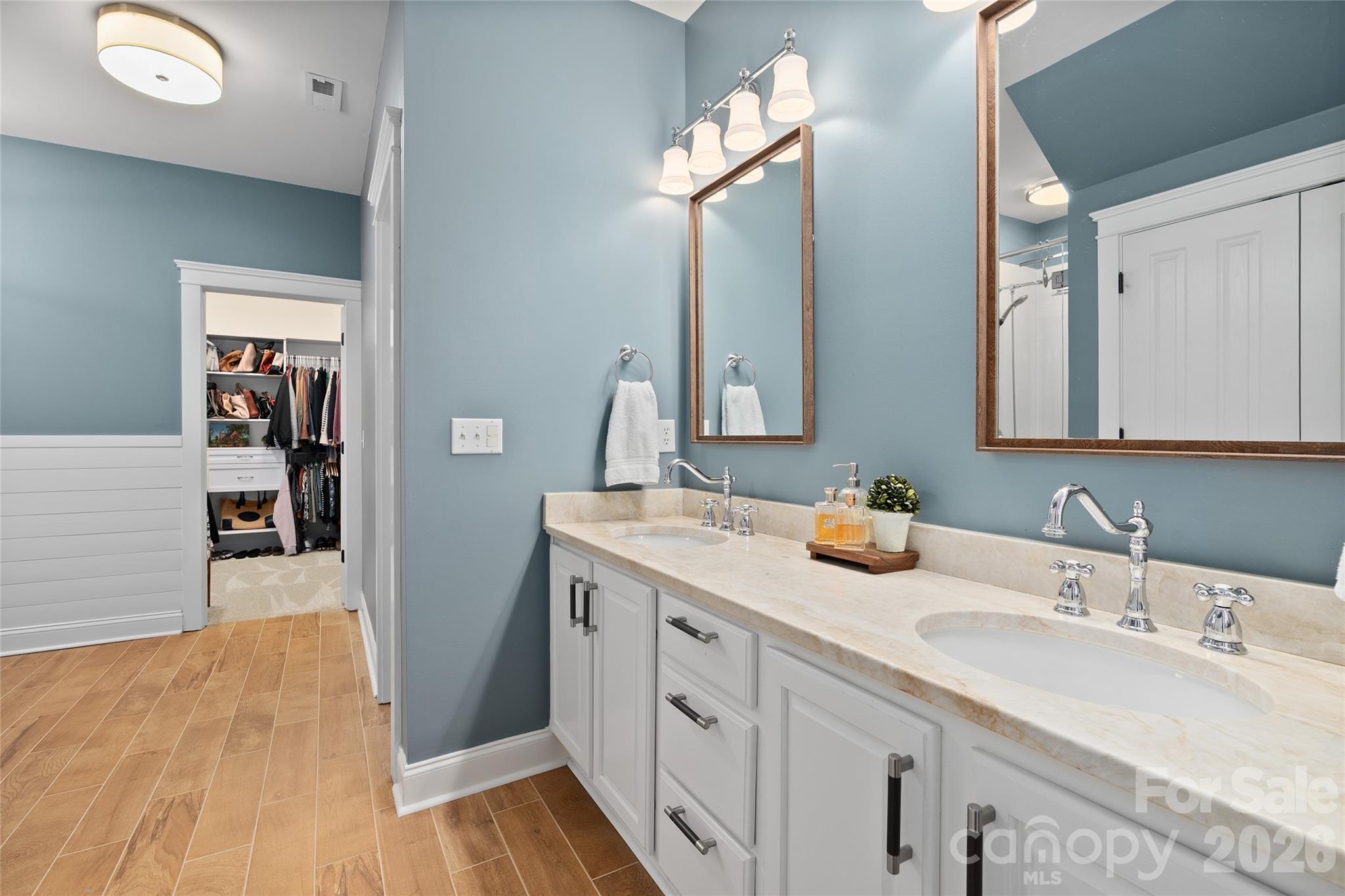 22 Rosebay Lane — Asheville