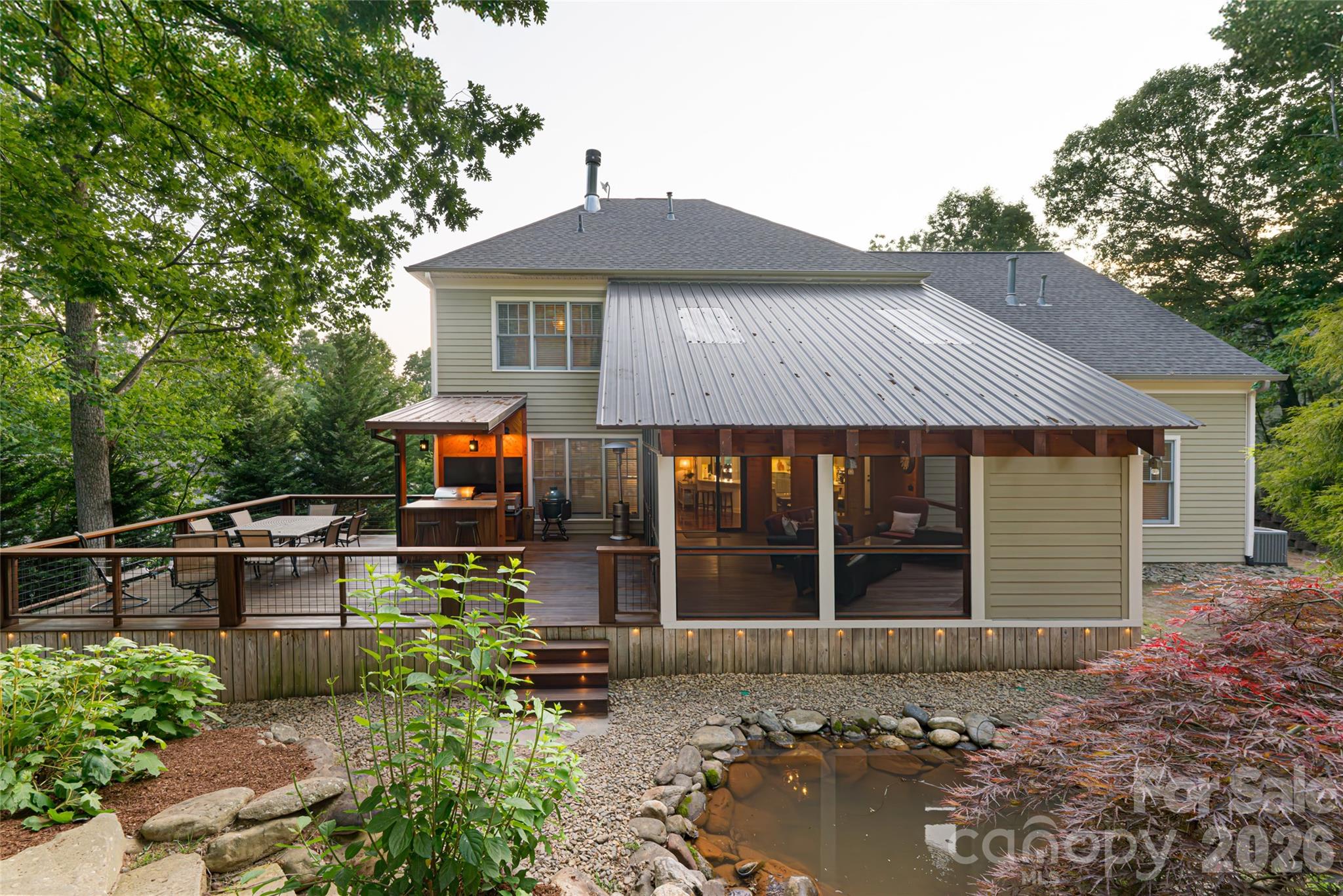 22 Rosebay Lane — Asheville