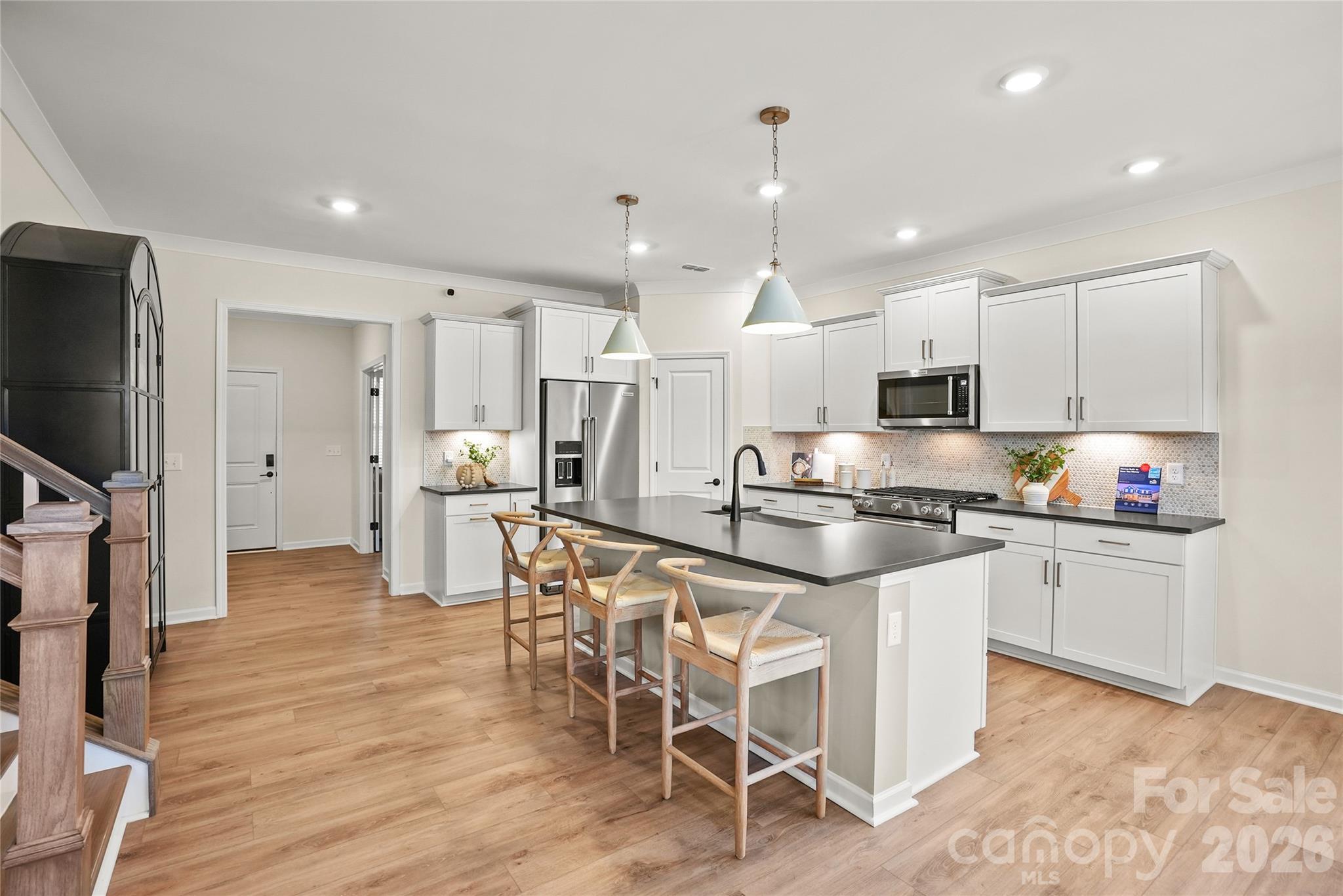 2149 Riverbend Avenue — Monroe