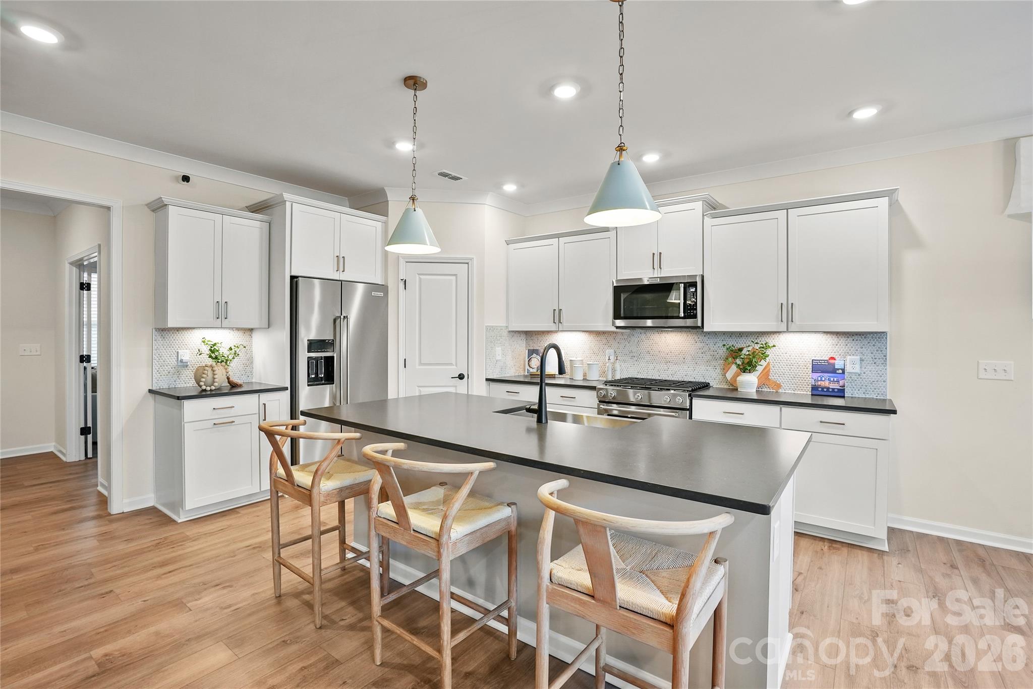 2149 Riverbend Avenue — Monroe