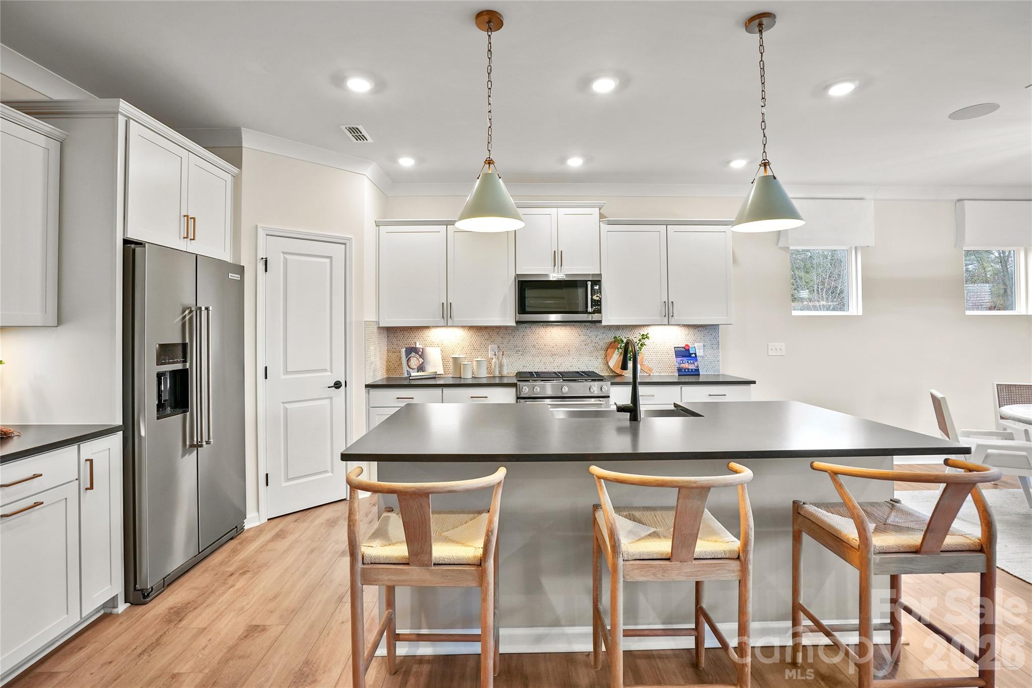 2149 Riverbend Avenue — Monroe