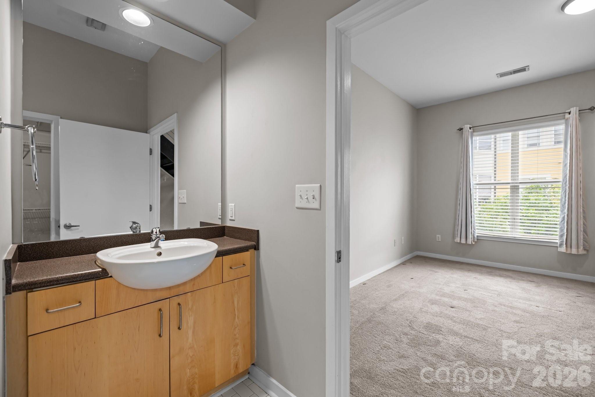 2125 Southend Drive #448 — Charlotte