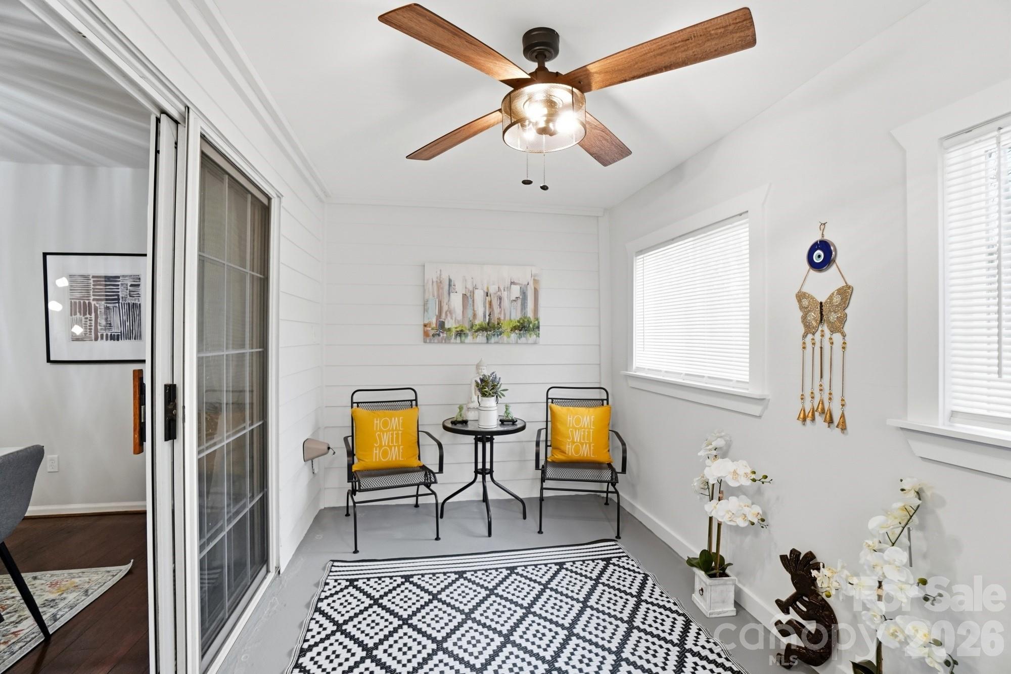 8407 Cricket Lake Drive — Charlotte