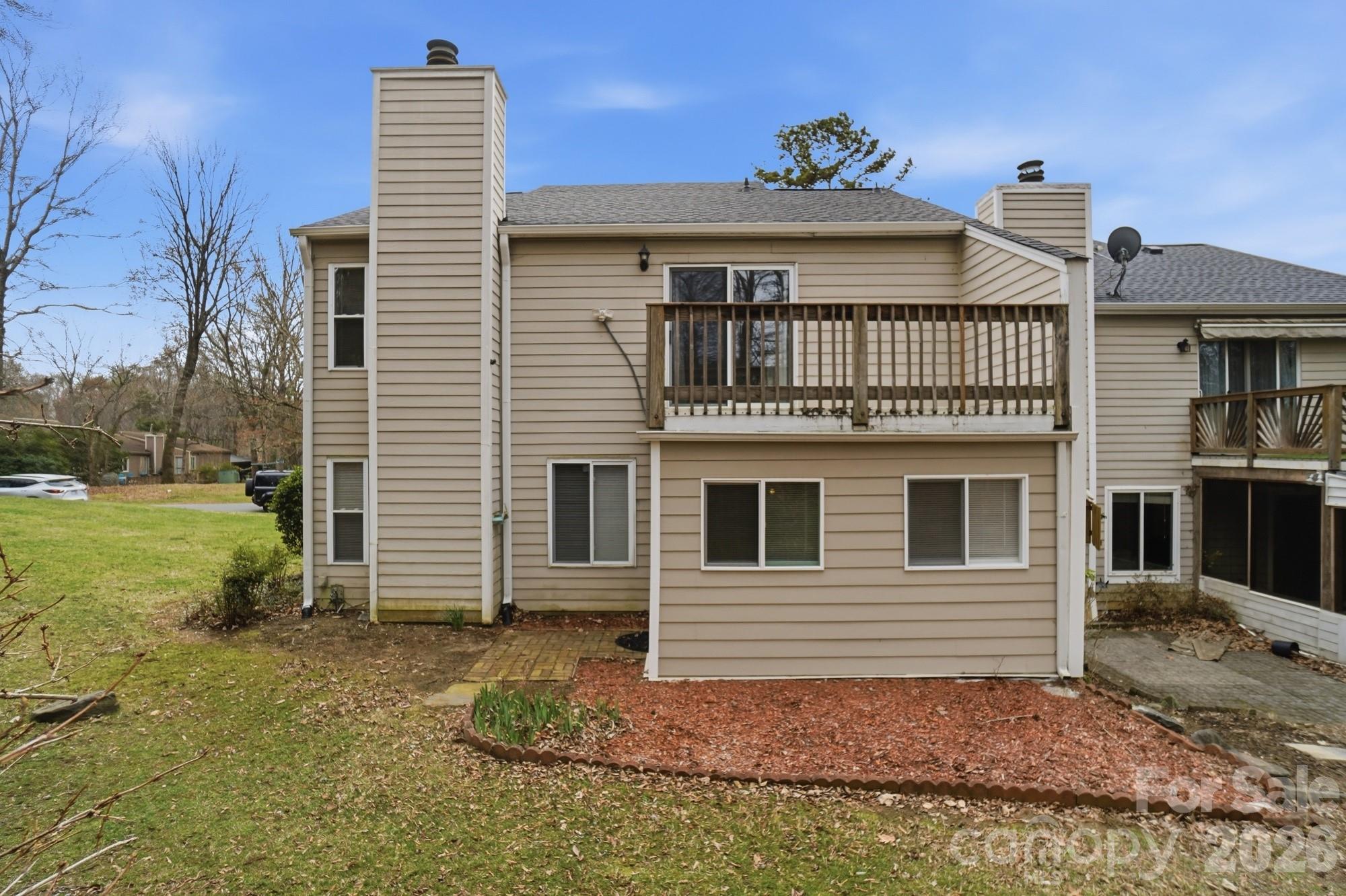 8407 Cricket Lake Drive — Charlotte