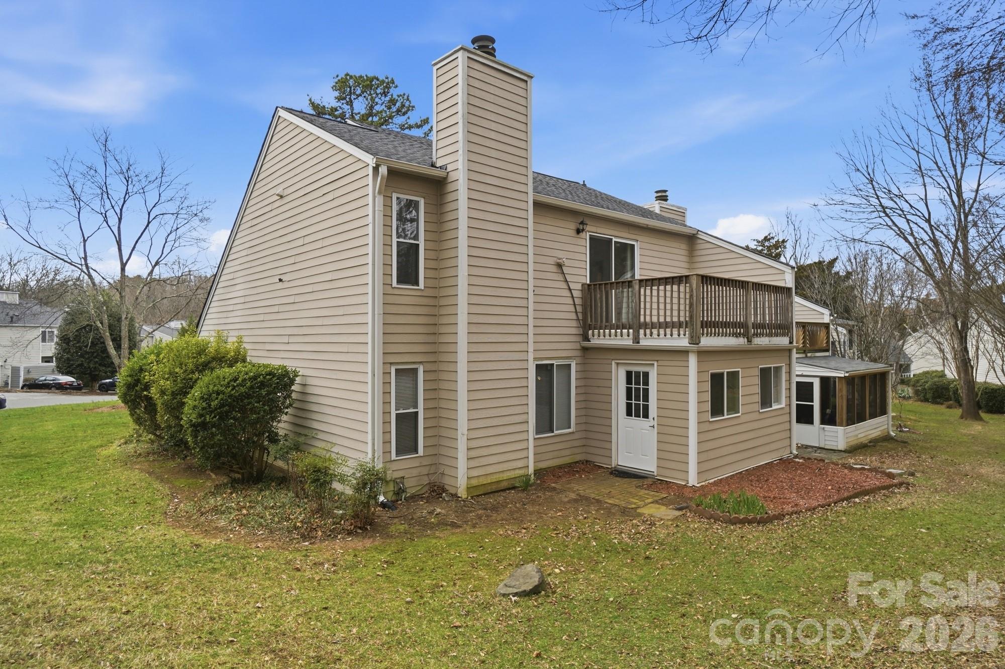 8407 Cricket Lake Drive — Charlotte