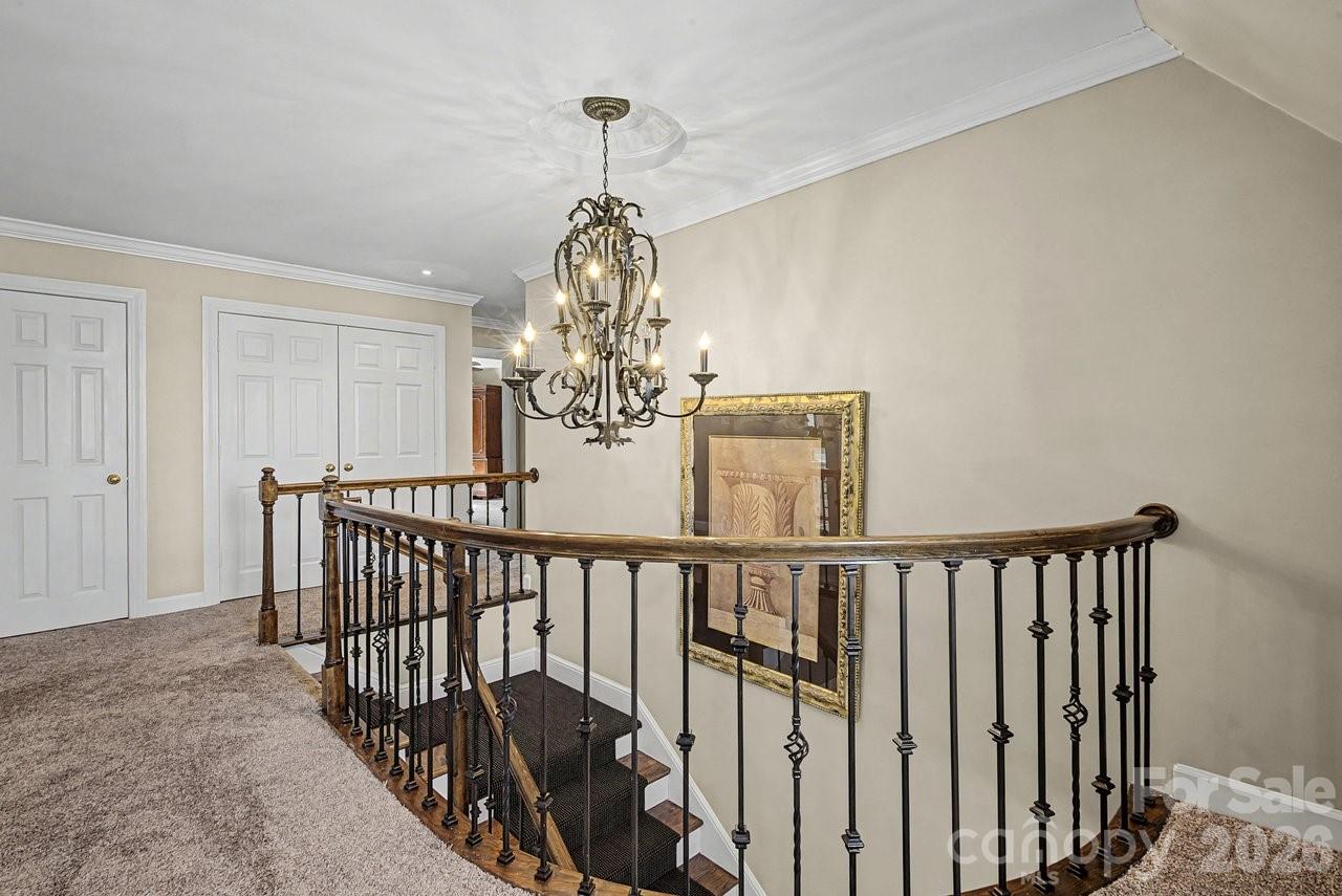 25 Blenheim Court NE — Concord