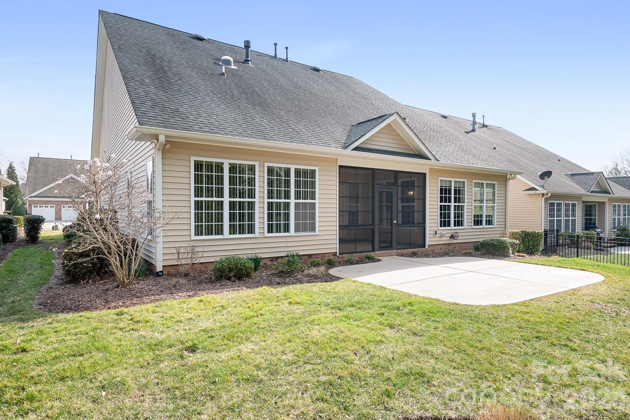 18421 Neville Avenue — Cornelius