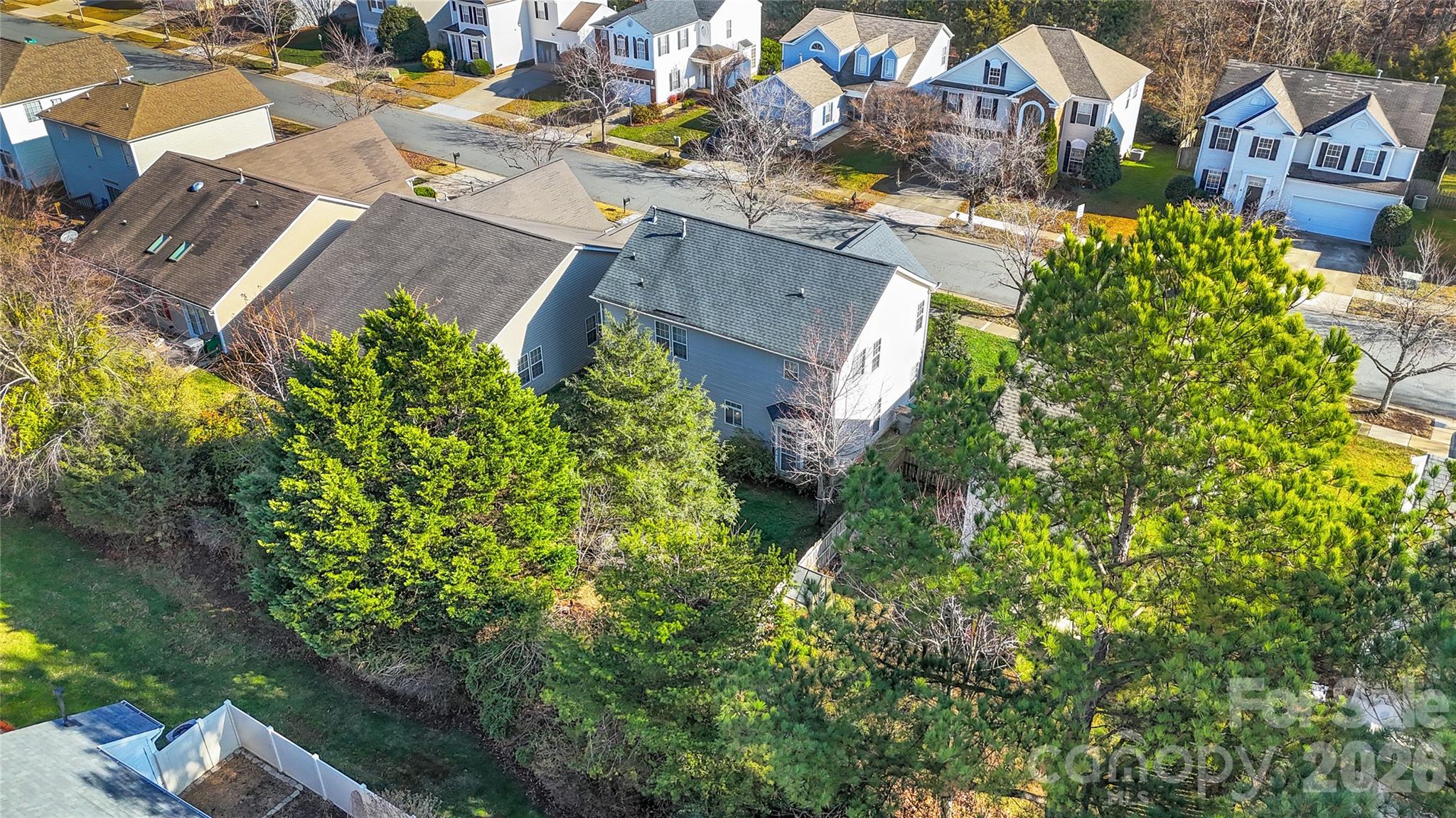 5815 Waverly Lynn Lane — Charlotte