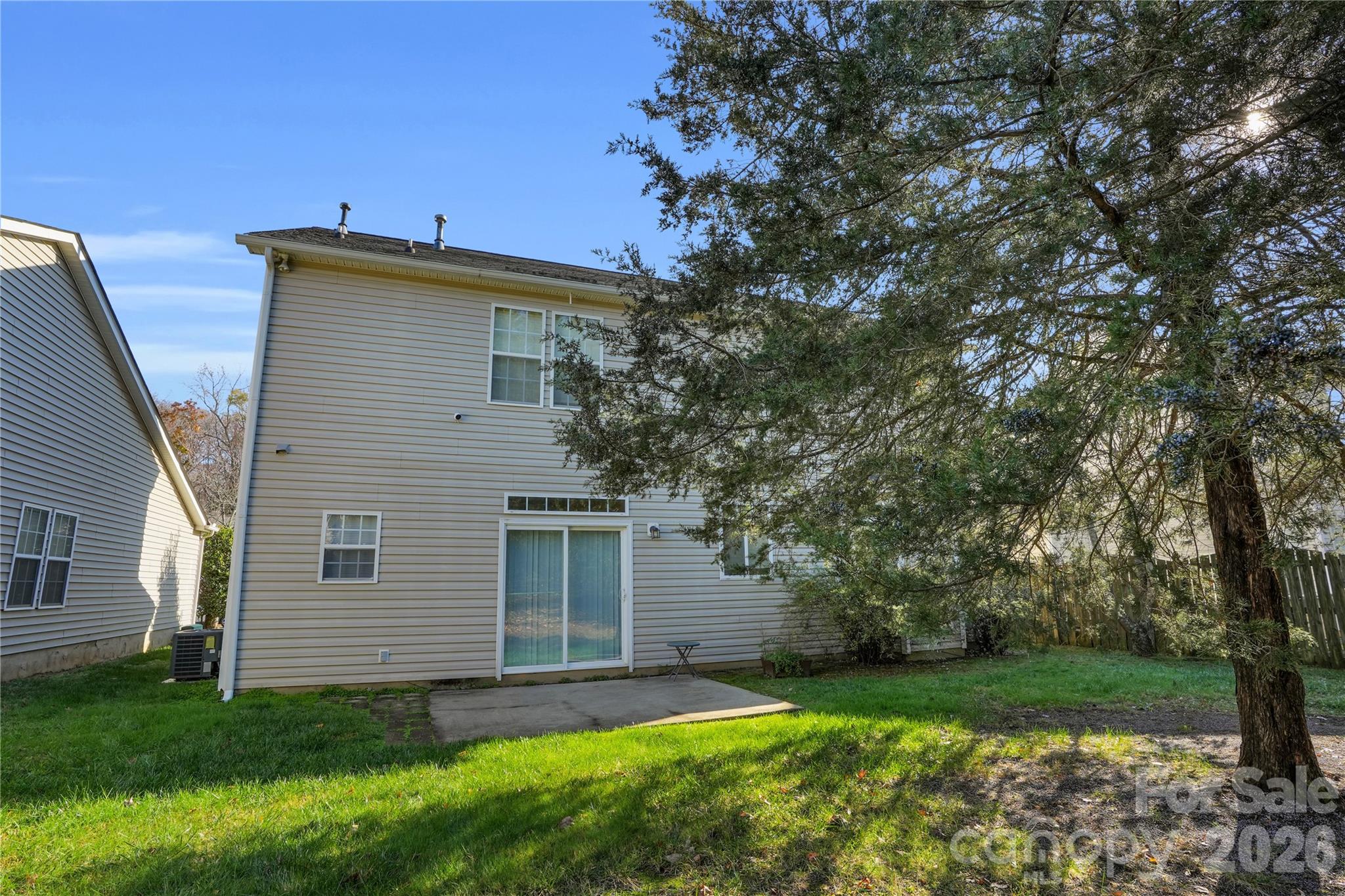 5815 Waverly Lynn Lane — Charlotte