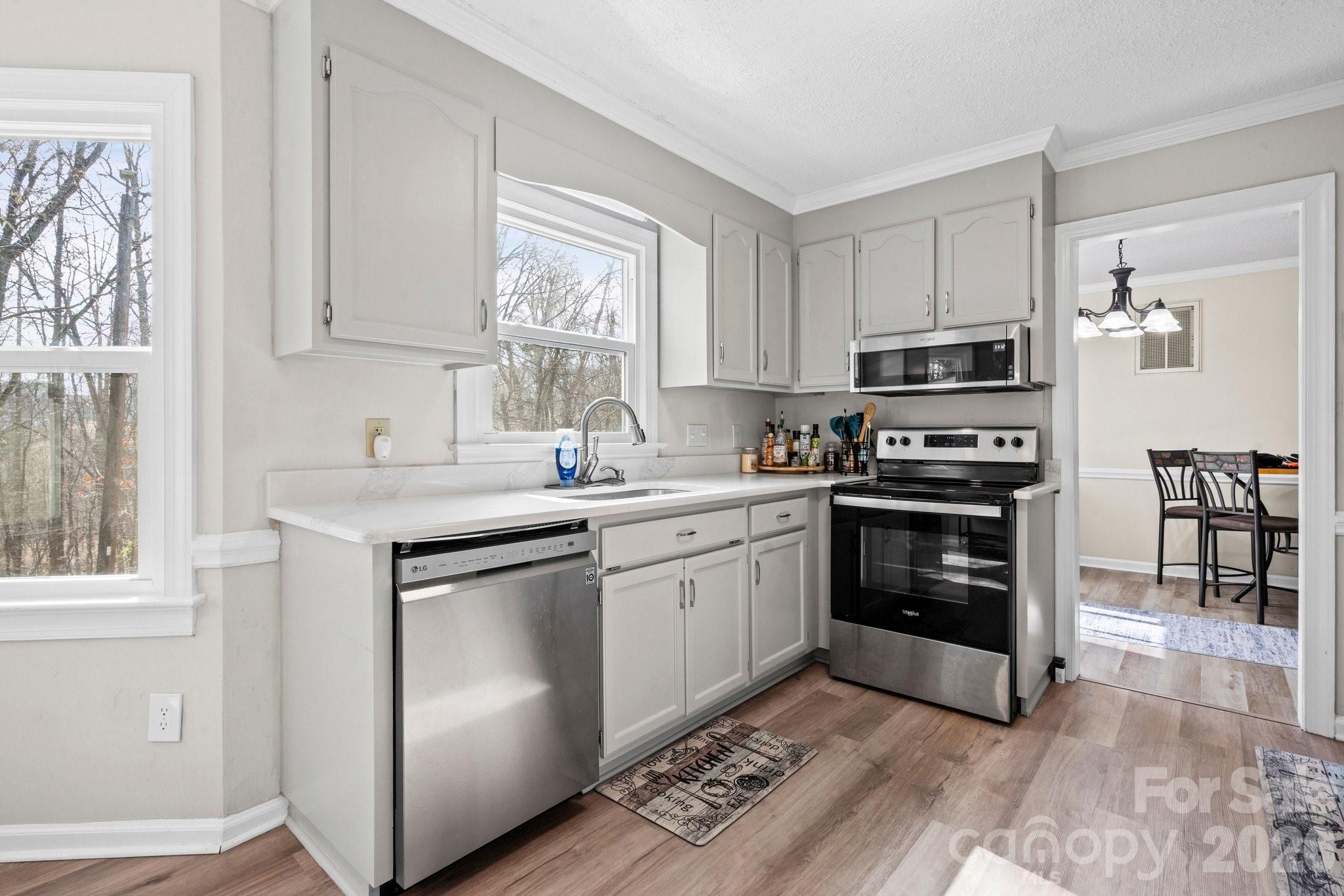 2404 Wildburne Court — Charlotte