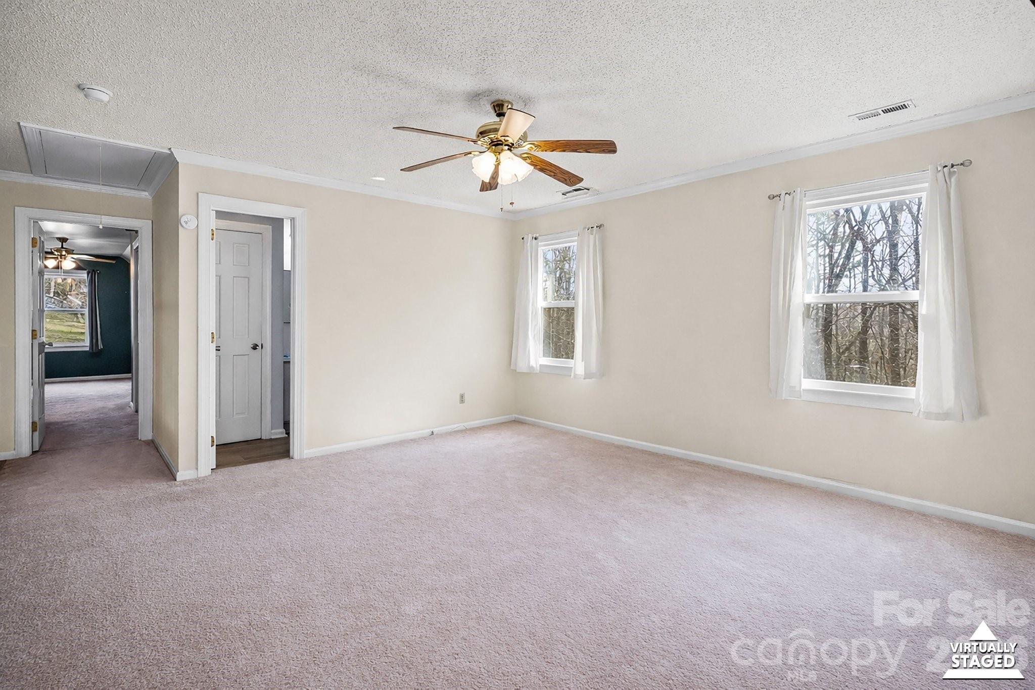 2404 Wildburne Court — Charlotte