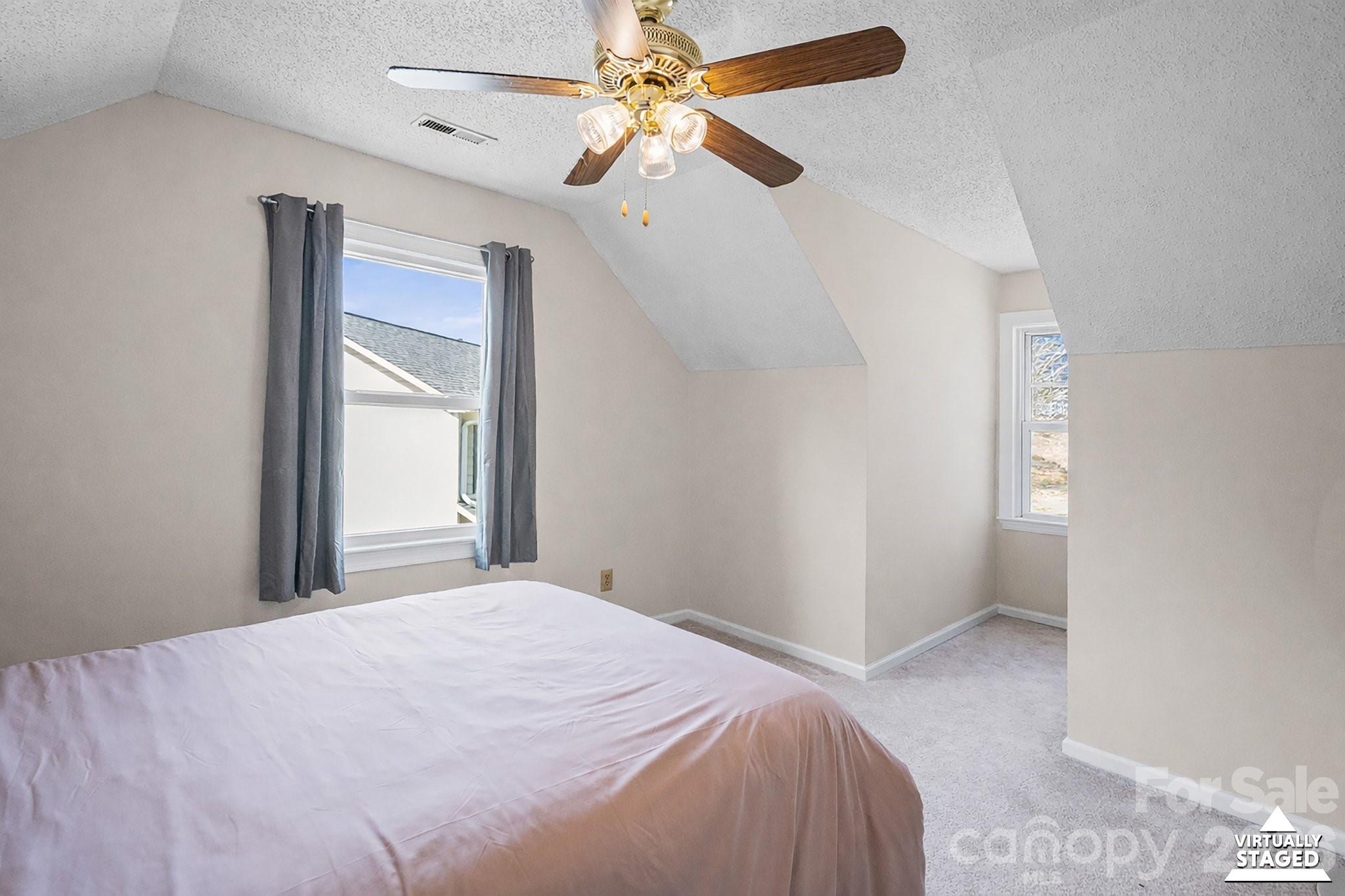 2404 Wildburne Court — Charlotte