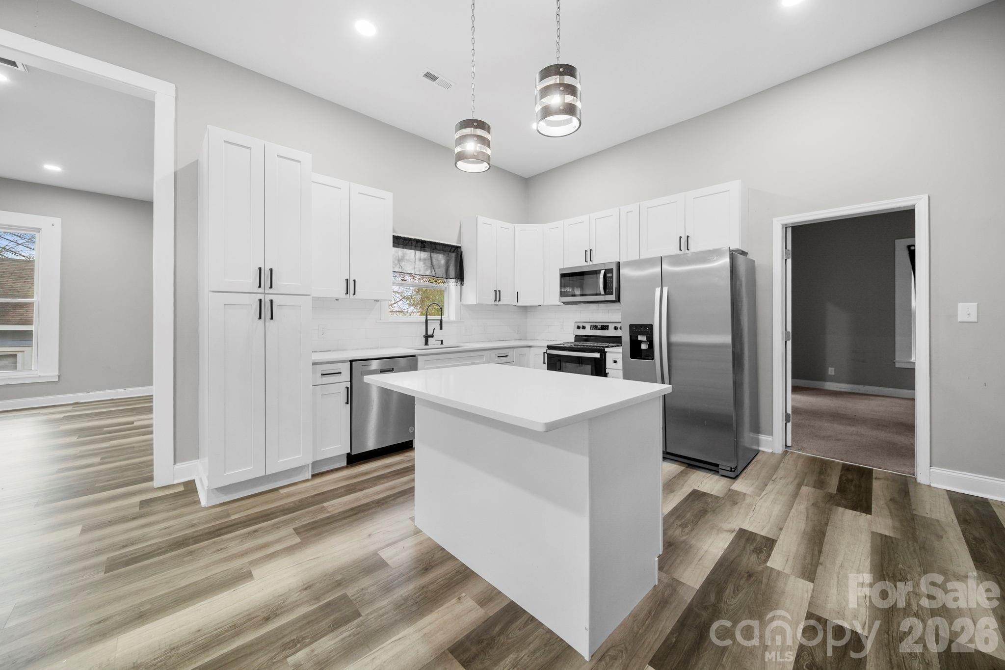 136 E Lacy Street — Chester