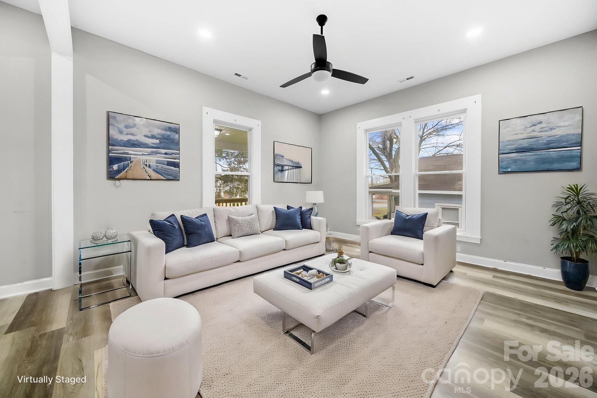 136 E Lacy Street — Chester