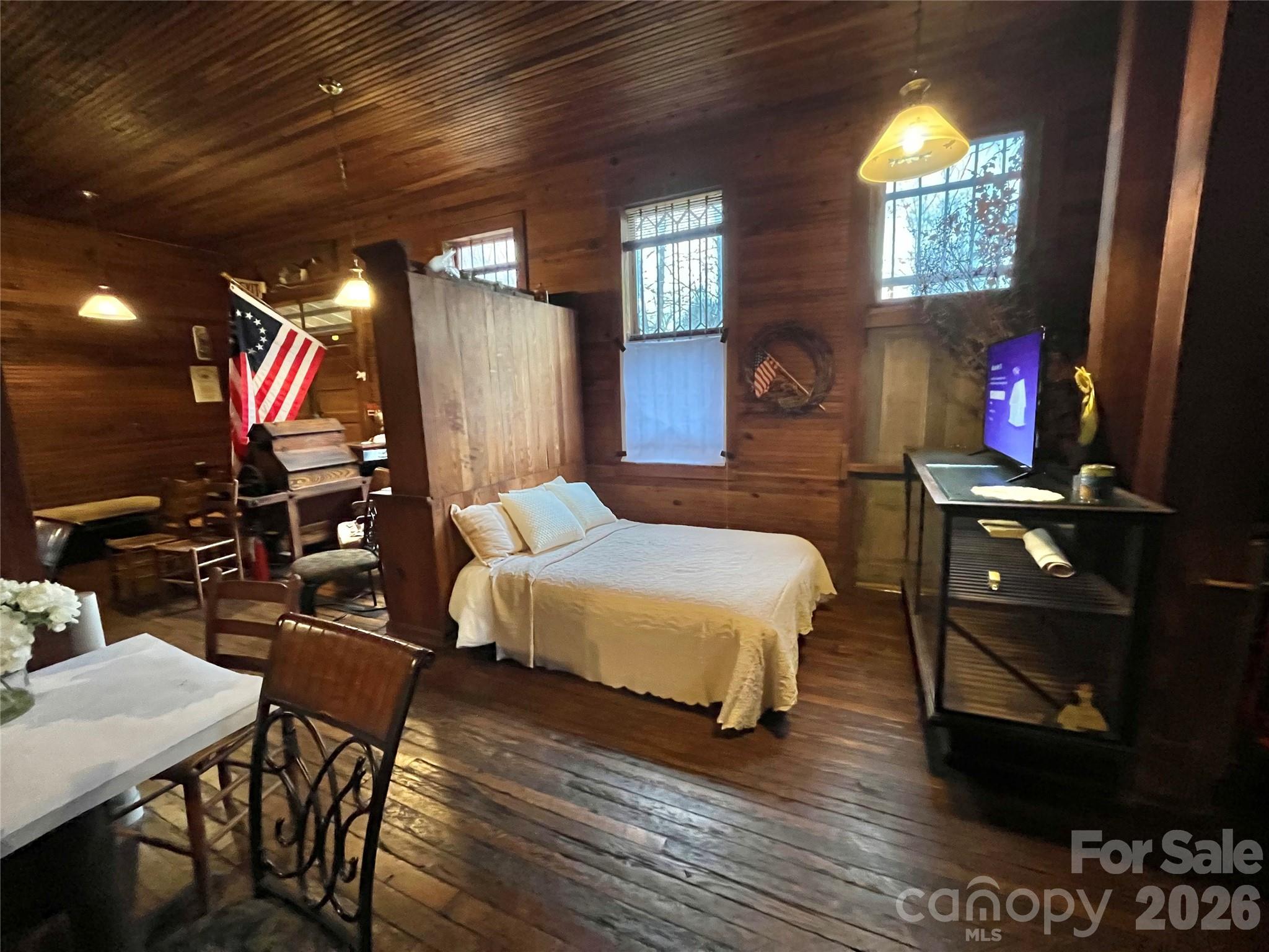 9 & 1 Old Mill Lane — Weaverville