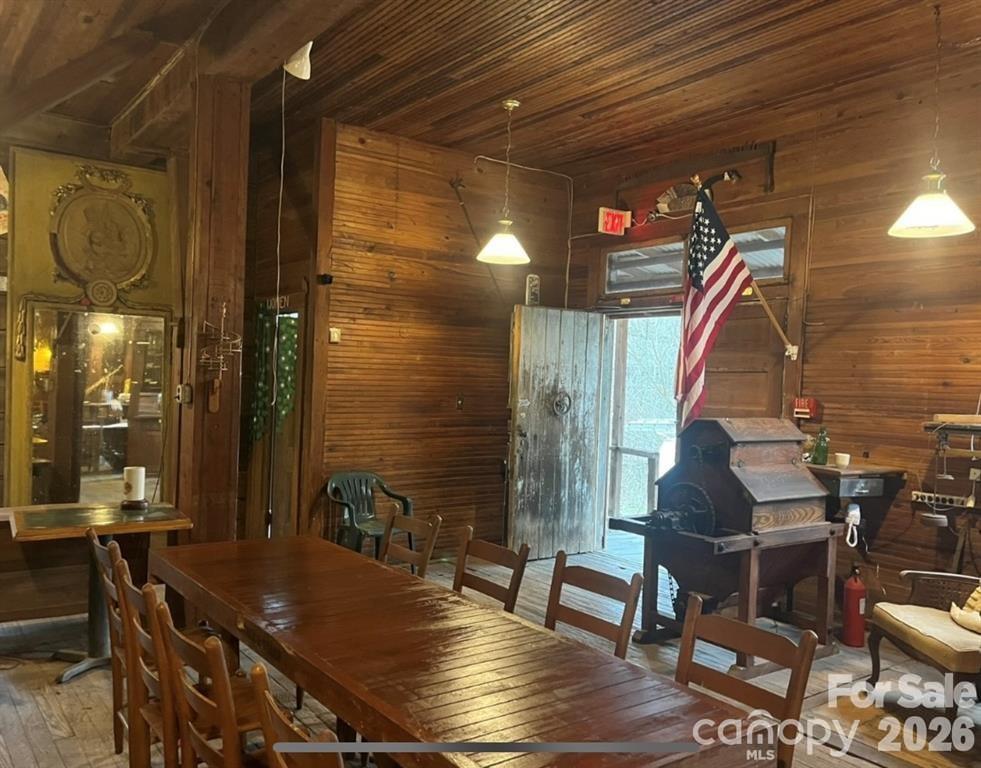 9 & 1 Old Mill Lane — Weaverville