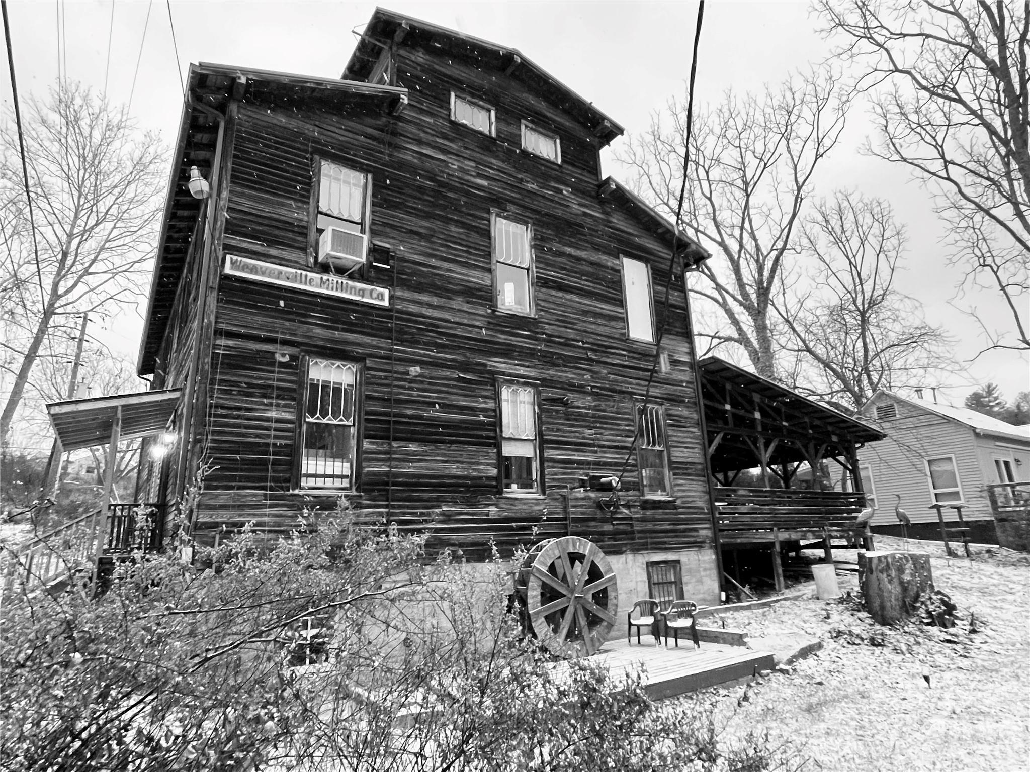 9 & 1 Old Mill Lane — Weaverville