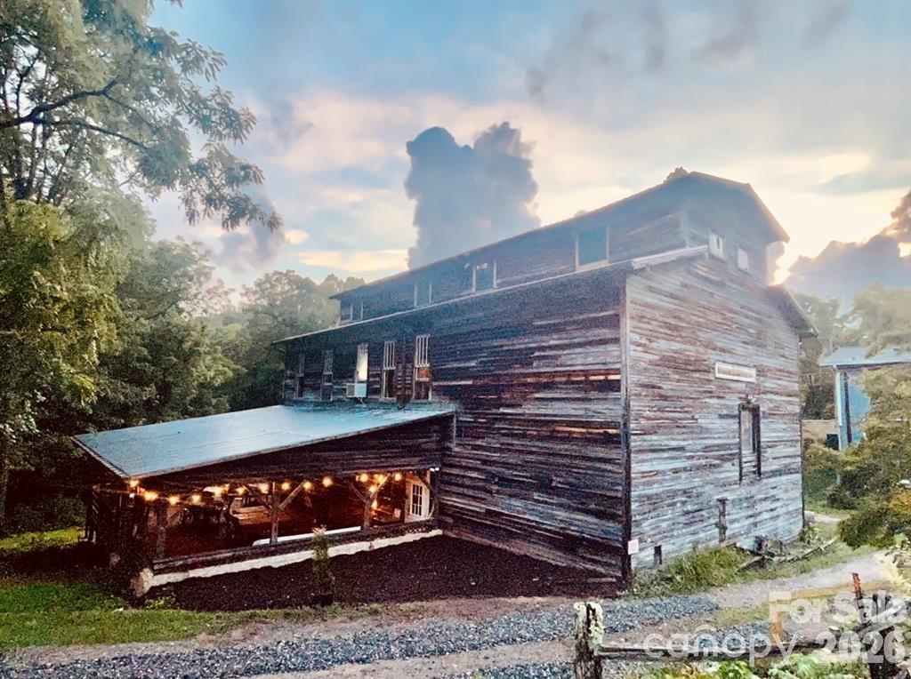 9 & 1 Old Mill Lane — Weaverville