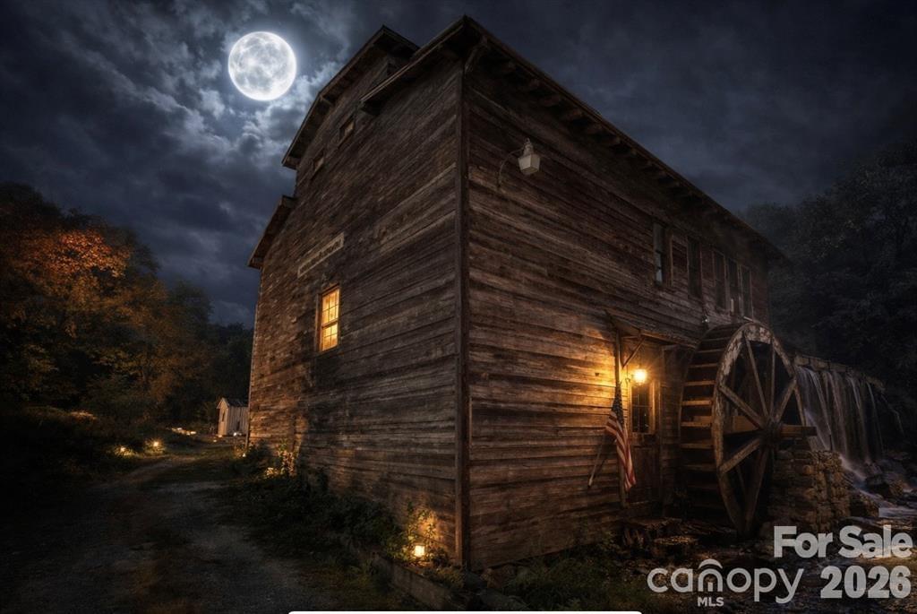 9 & 1 Old Mill Lane — Weaverville