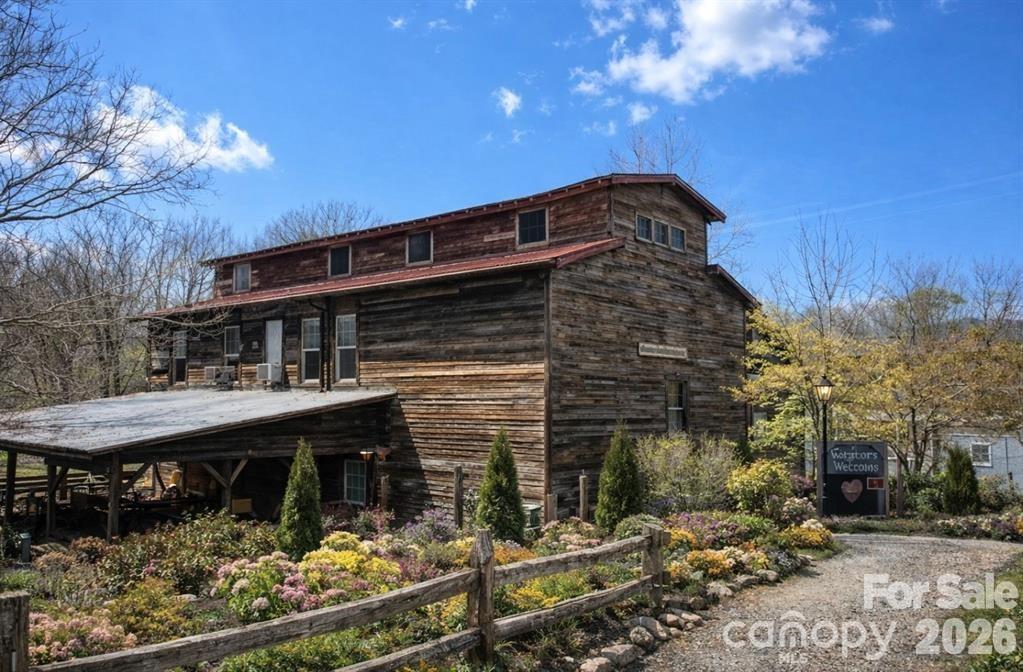 9 & 1 Old Mill Lane — Weaverville