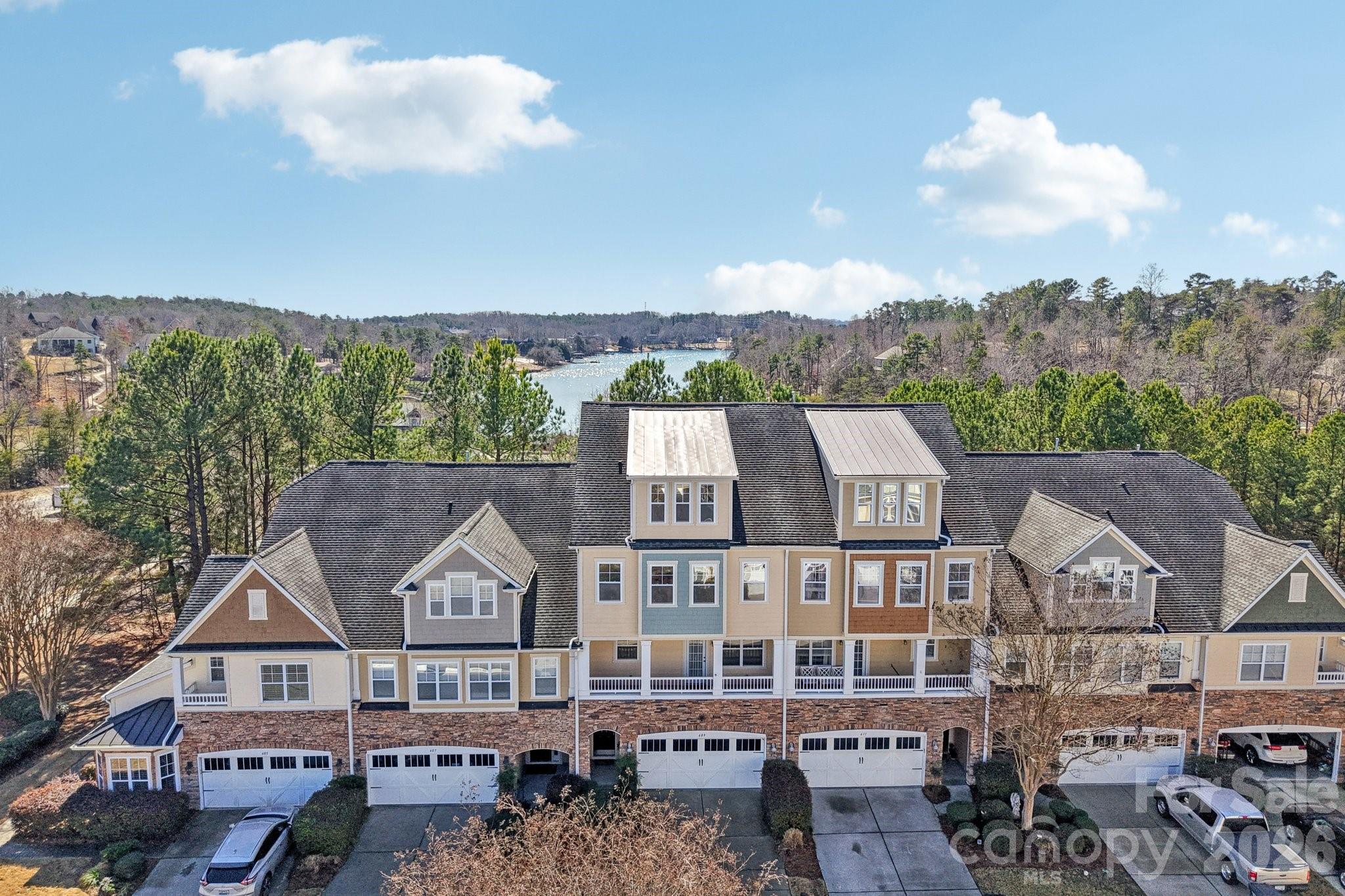 609 Sunfish Lane — Fort Mill