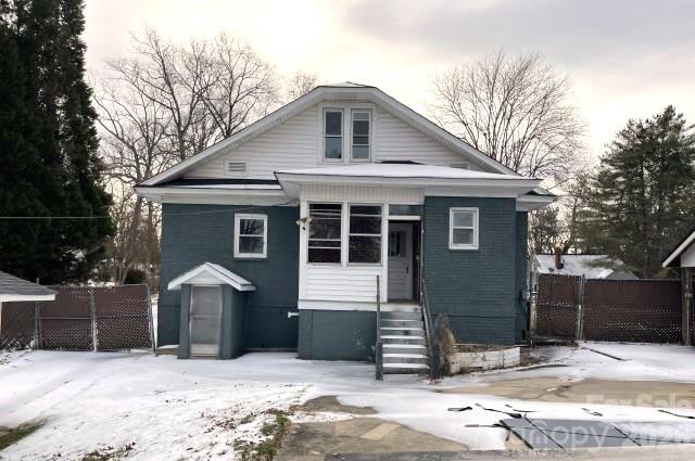 216 N Rowan Avenue — Spencer