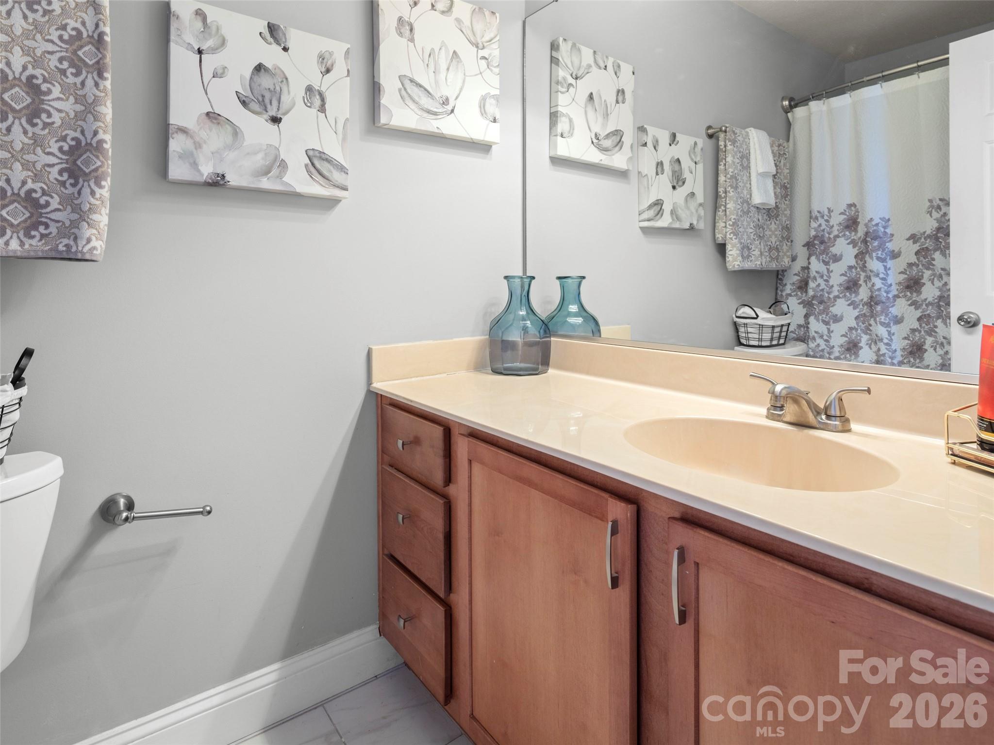 99 Sunny Meadows Boulevard — Arden