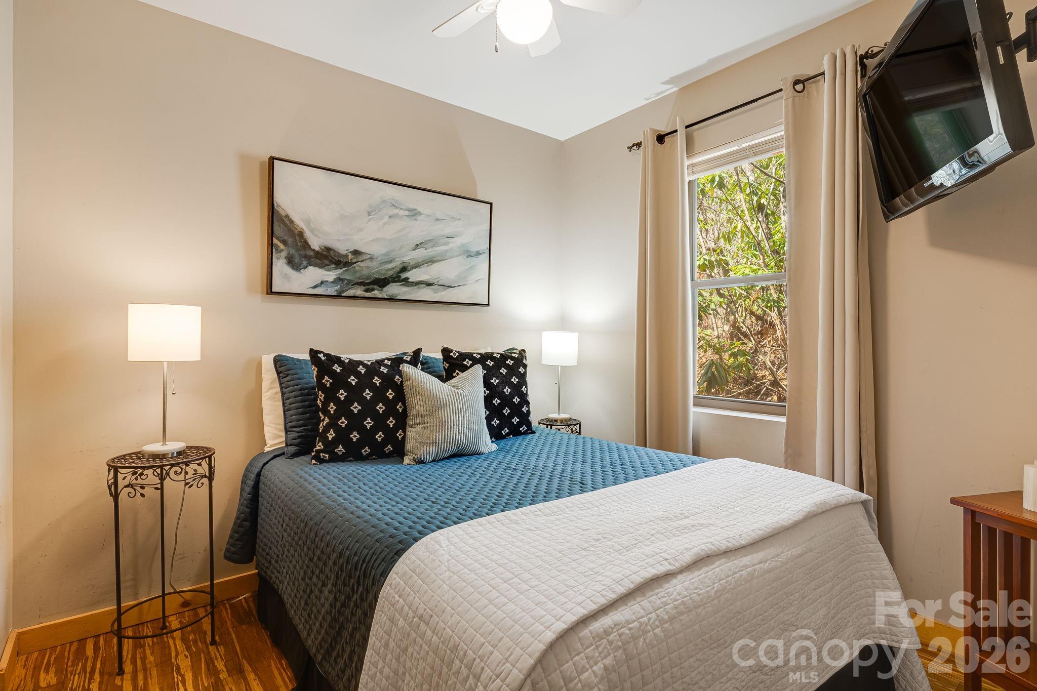 41 Gold Anchor Lane — Black Mountain