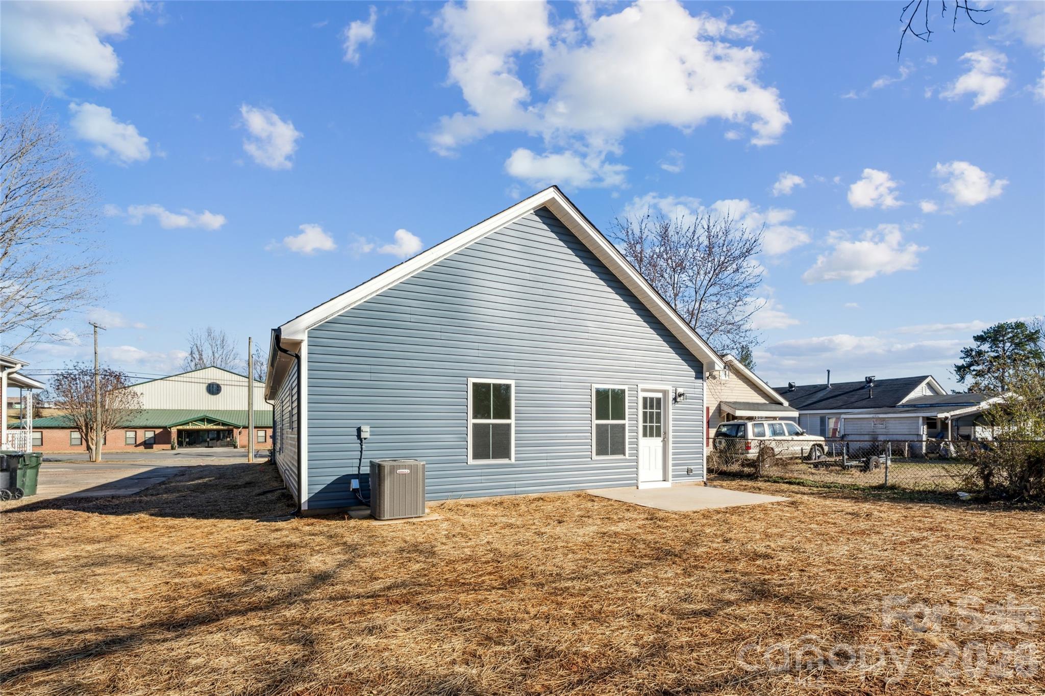 400 Lincoln Street SW — Concord