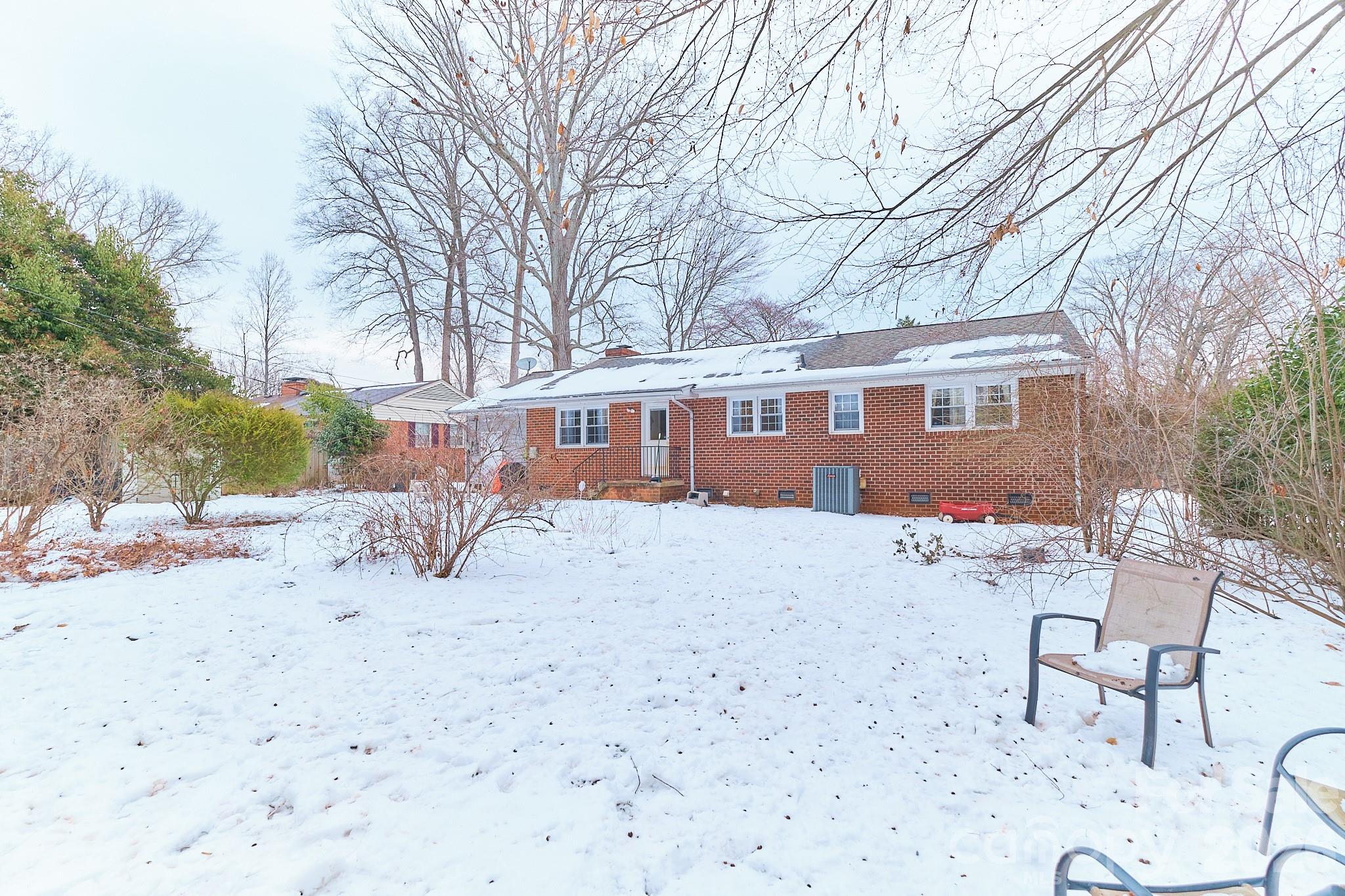 915 Onslow Drive — Greensboro