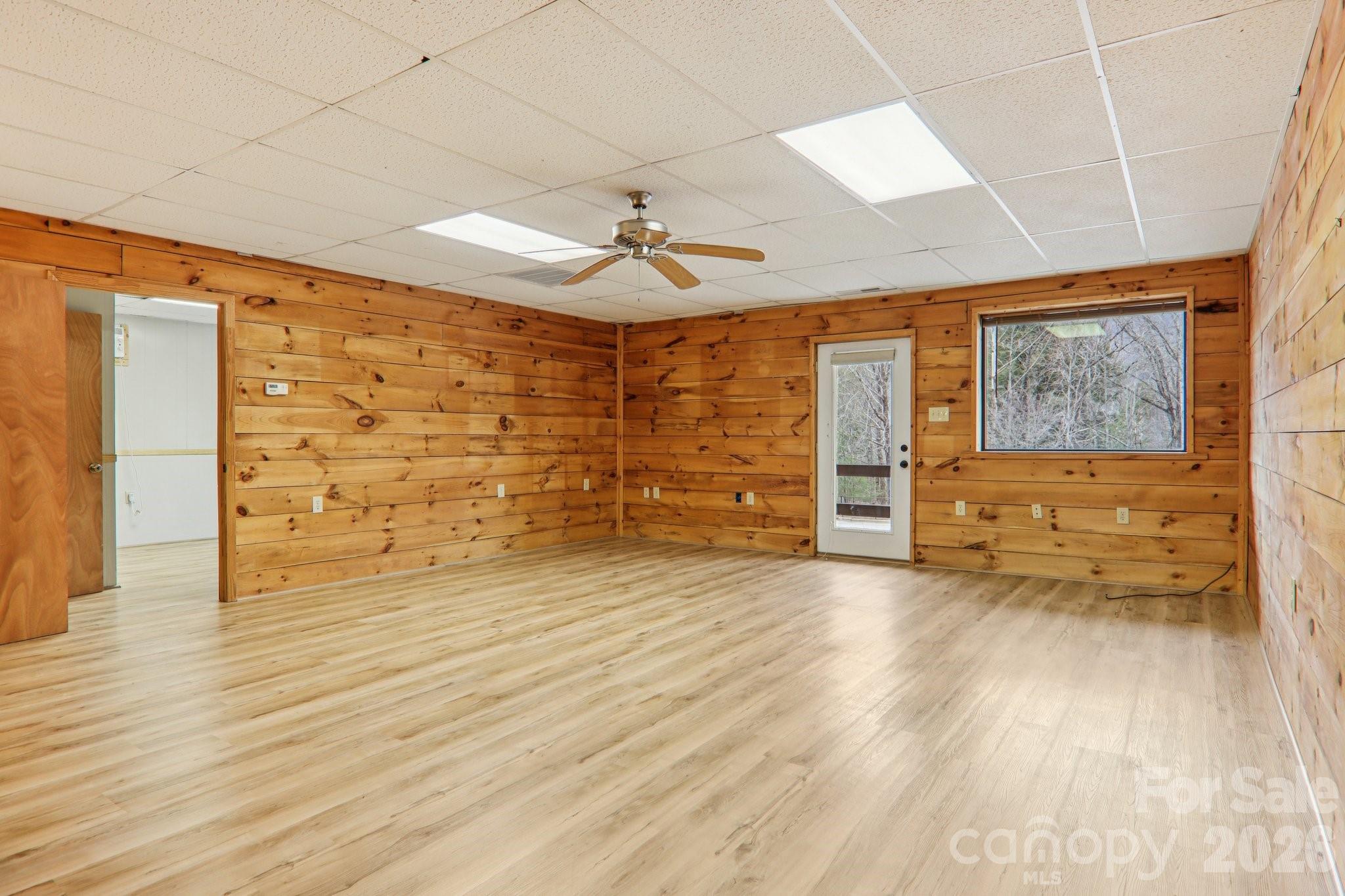 955 Soco Road — Maggie Valley