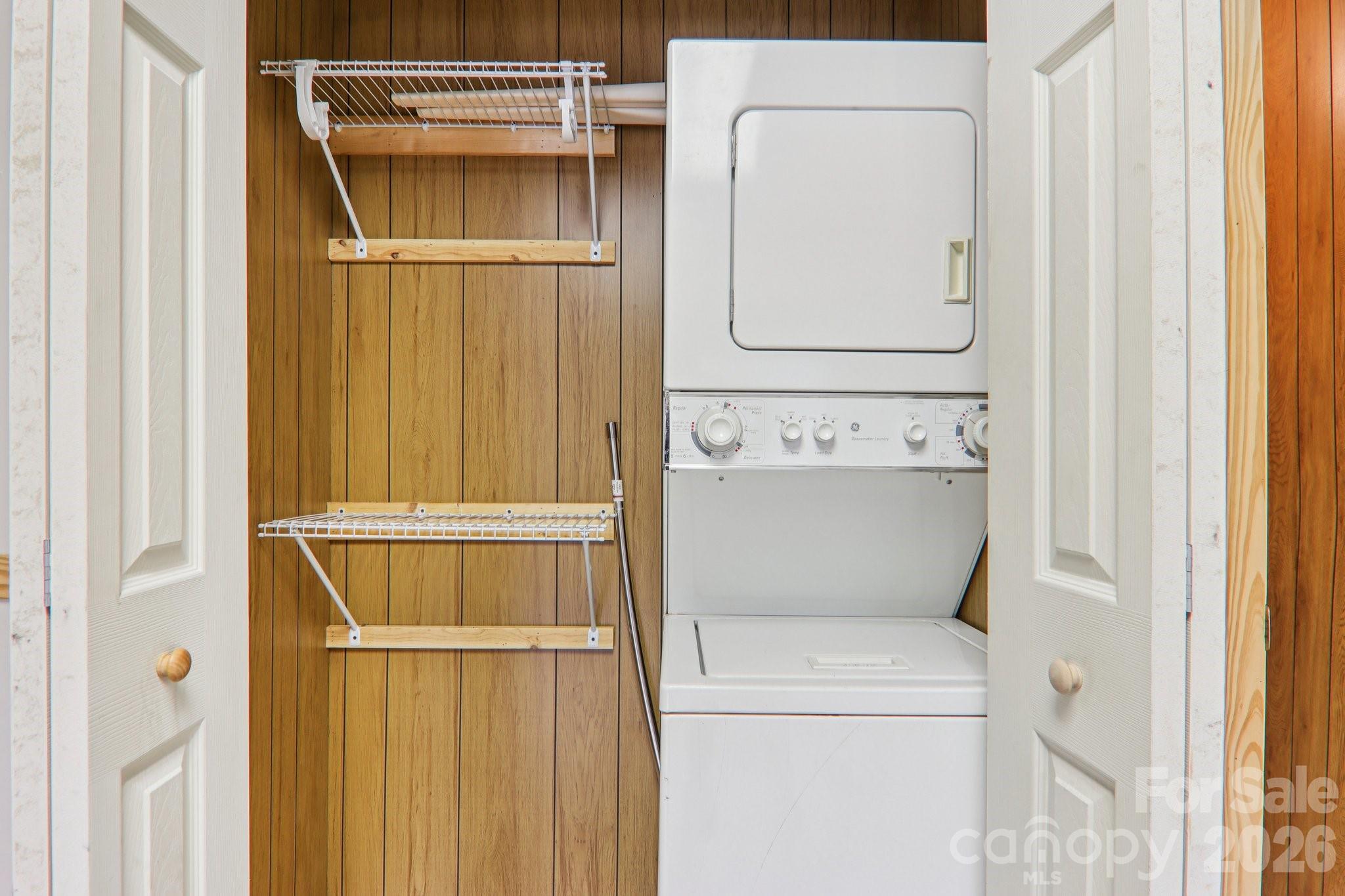 955 Soco Road — Maggie Valley