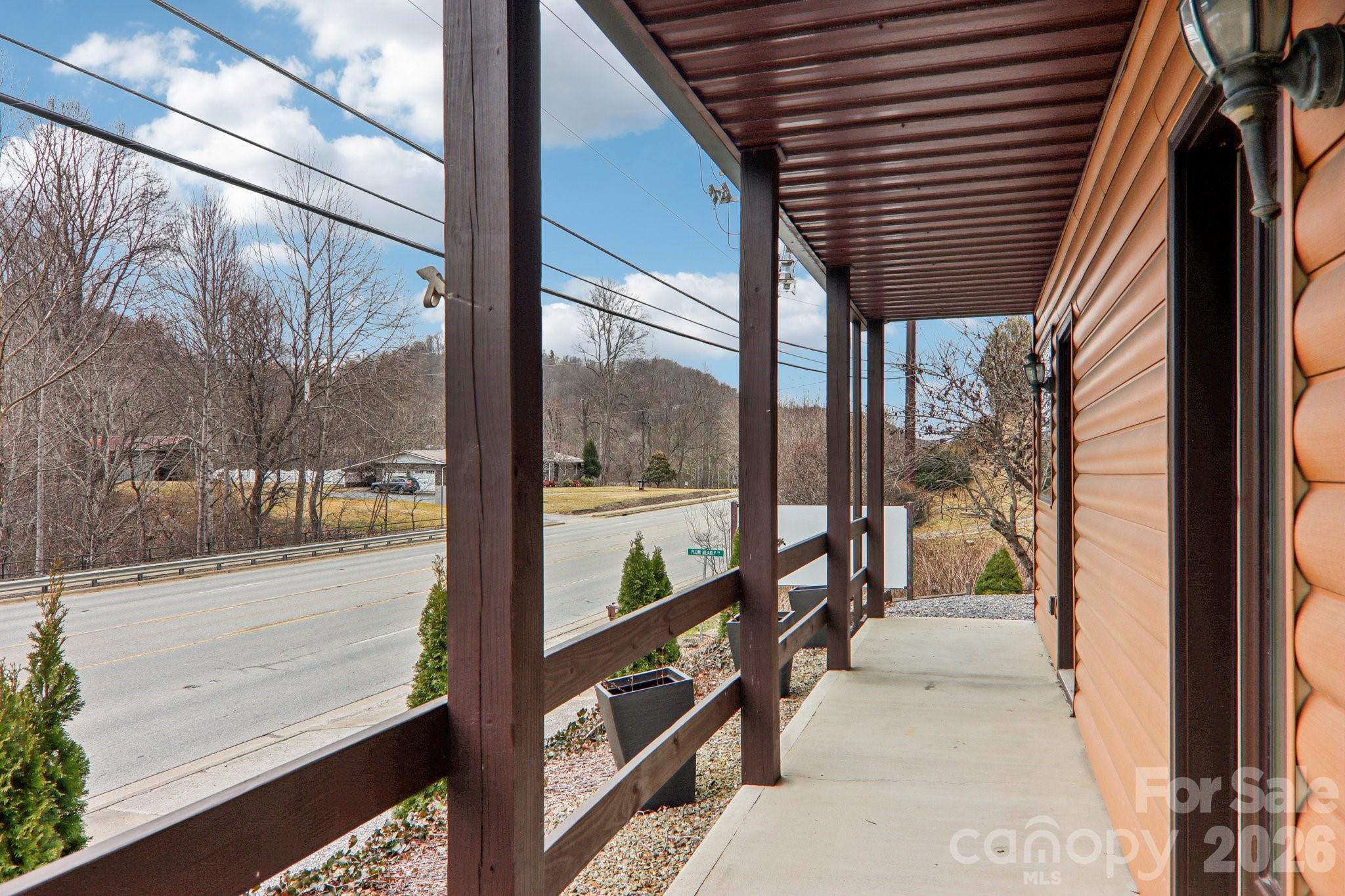 955 Soco Road — Maggie Valley