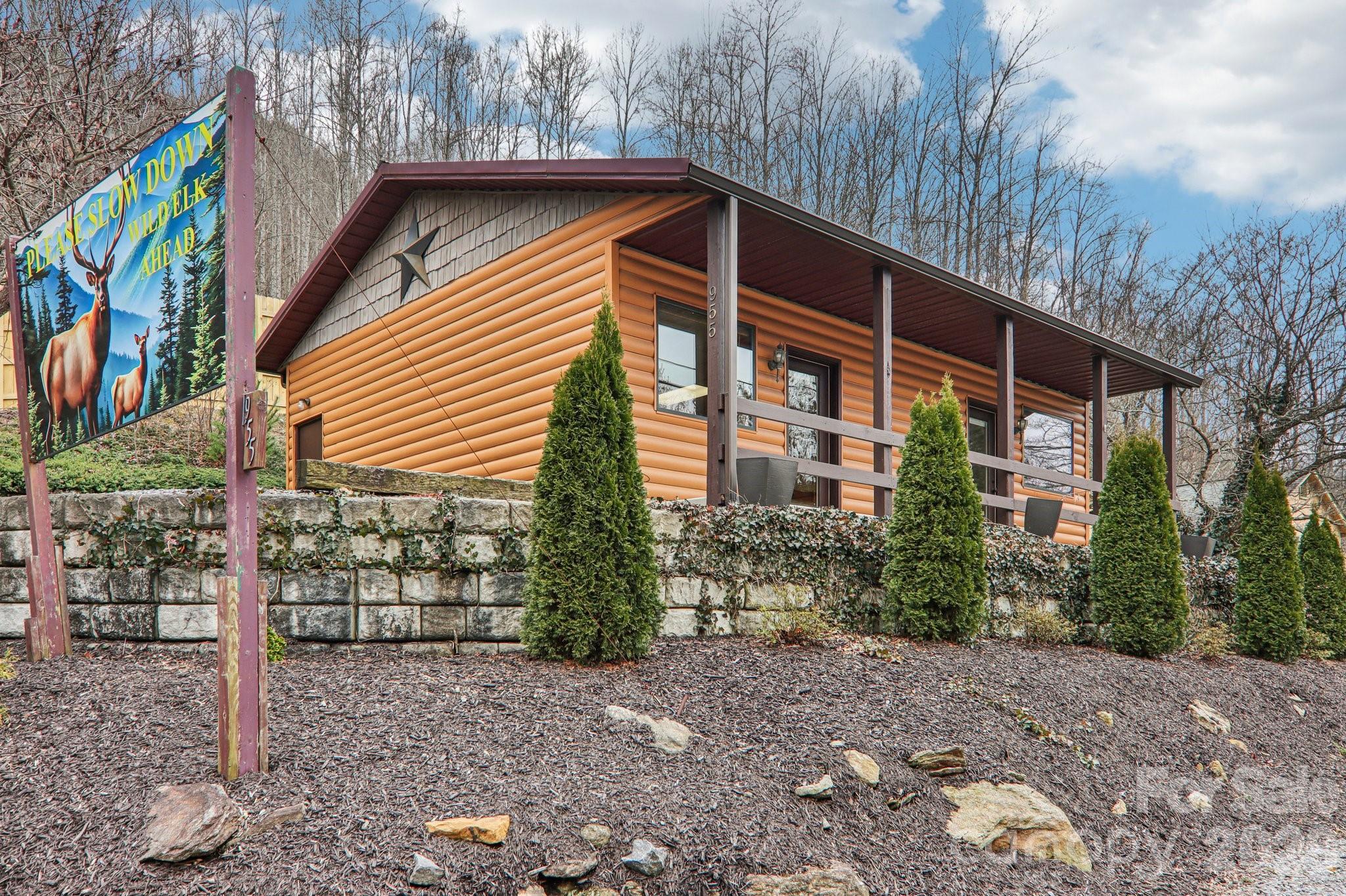 955 Soco Road — Maggie Valley