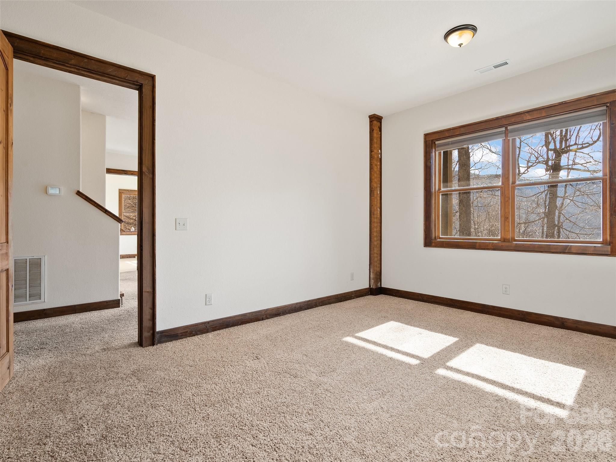 173 Heavenview Point — Maggie Valley
