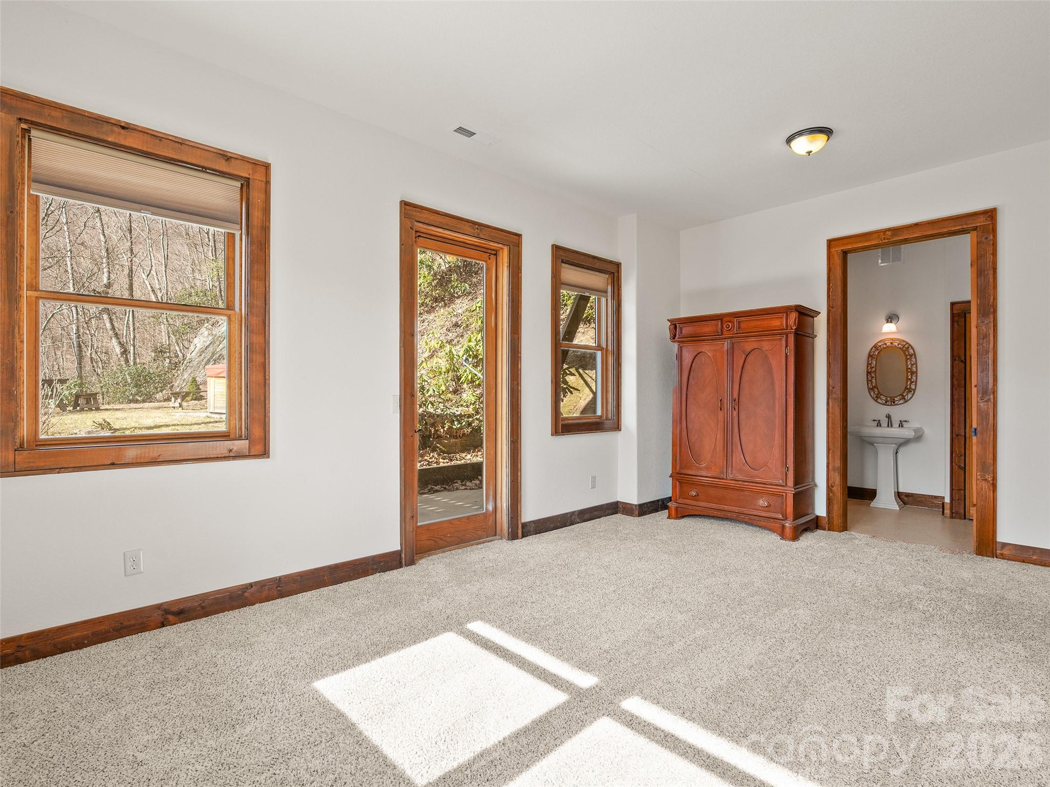 173 Heavenview Point — Maggie Valley