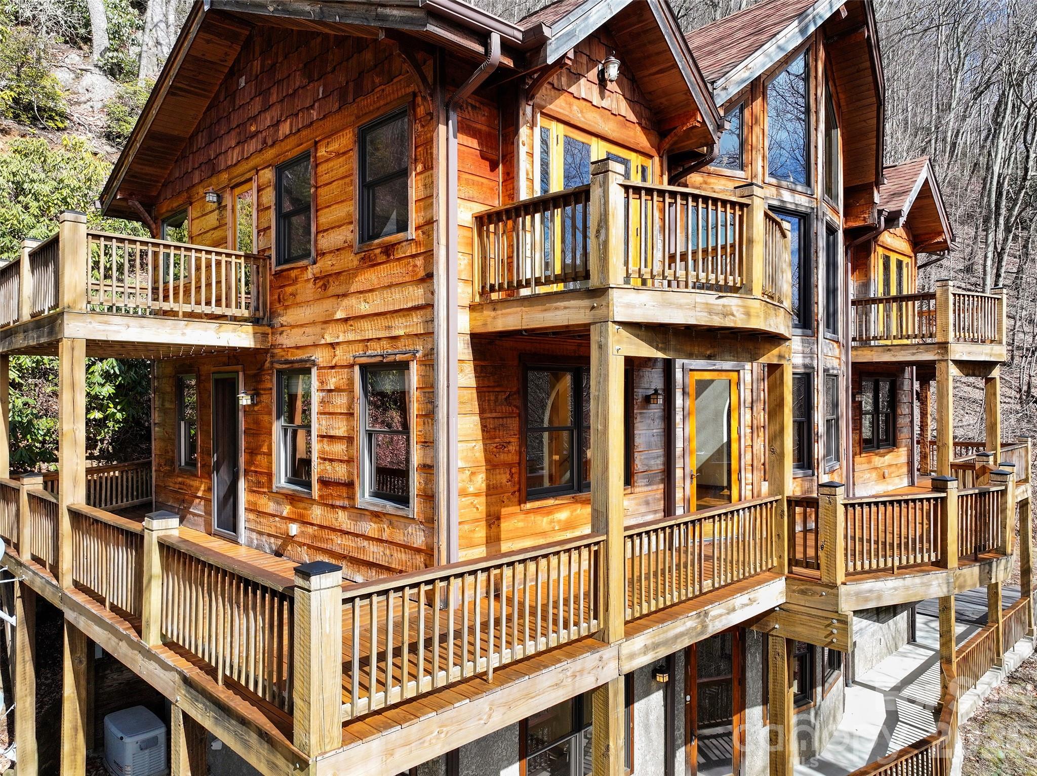 173 Heavenview Point — Maggie Valley