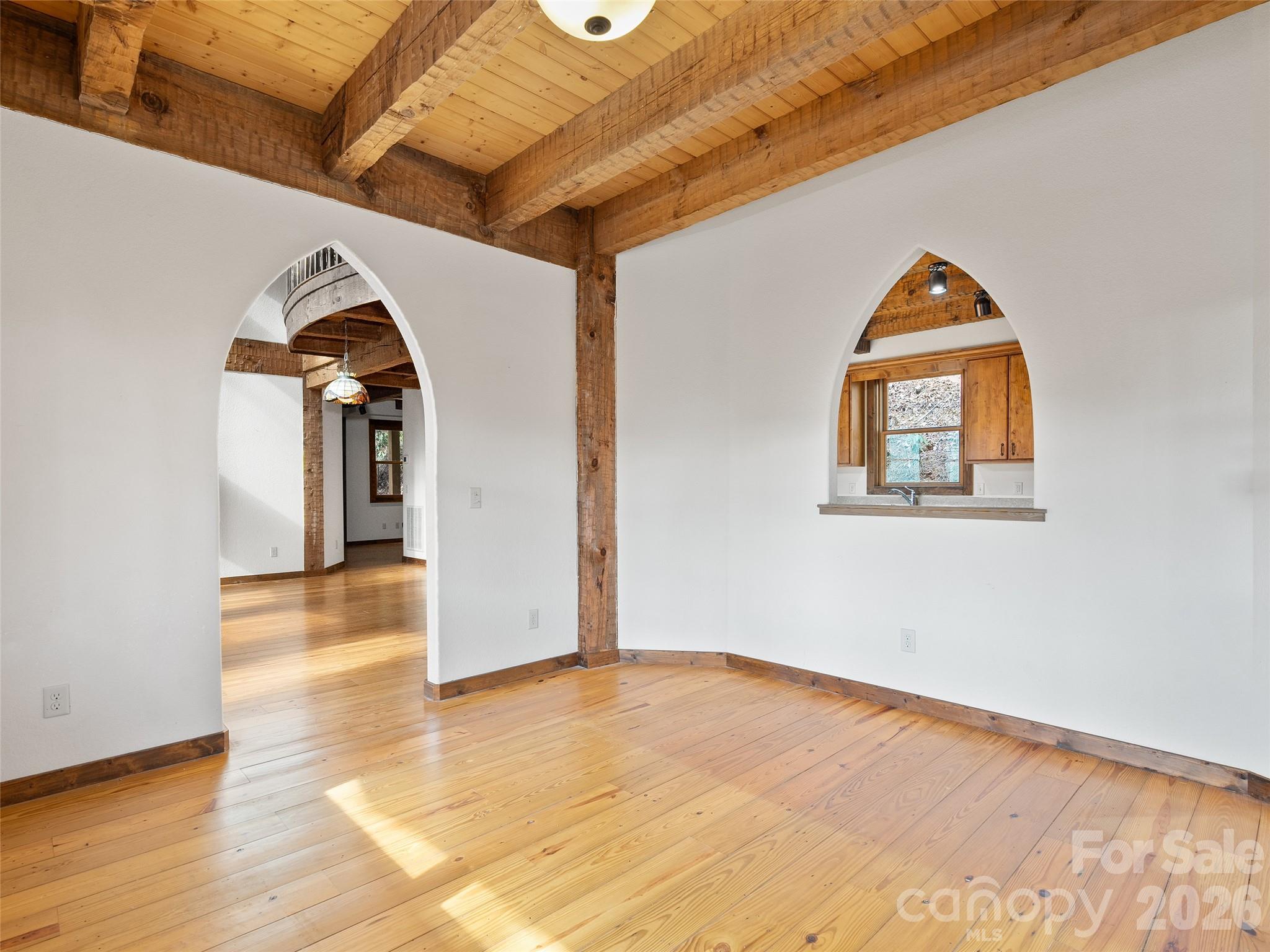 173 Heavenview Point — Maggie Valley